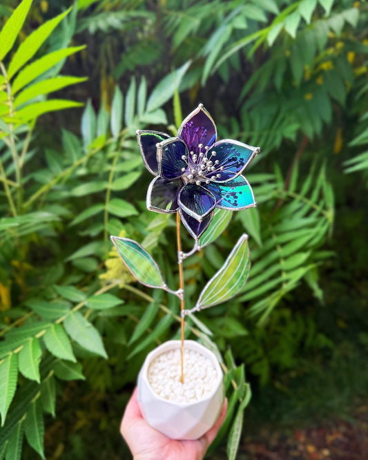 " . Amethyst Ranunculus" Stained glass tropical flower Suncatcher 3D, Table plant cactus Home wedding decor, Christmas gift