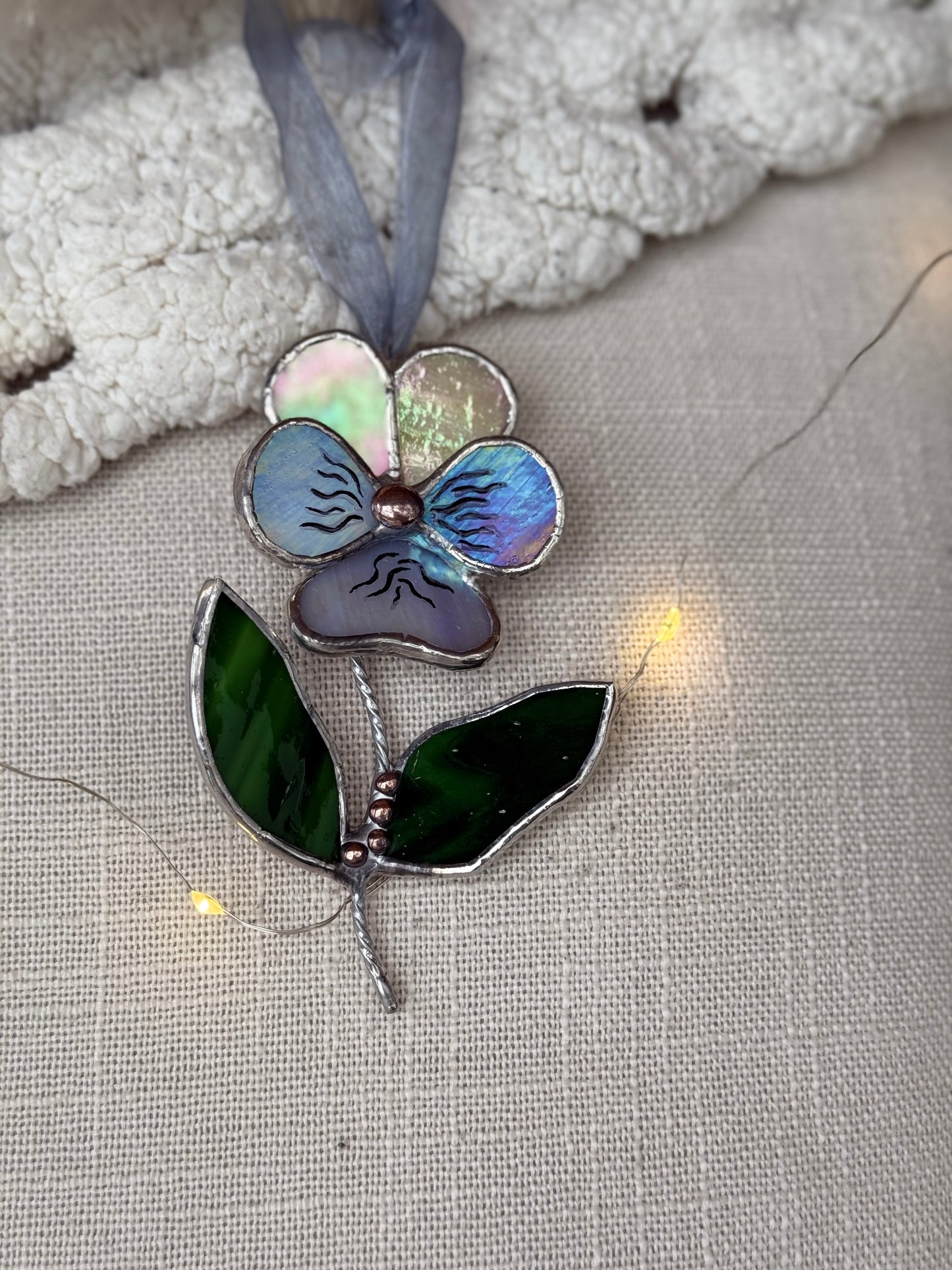 " . Pansy flower with leaves beige & lavender irid , Stained glass Decorative ORNAMENT, Christmas decoration, Suncatcher