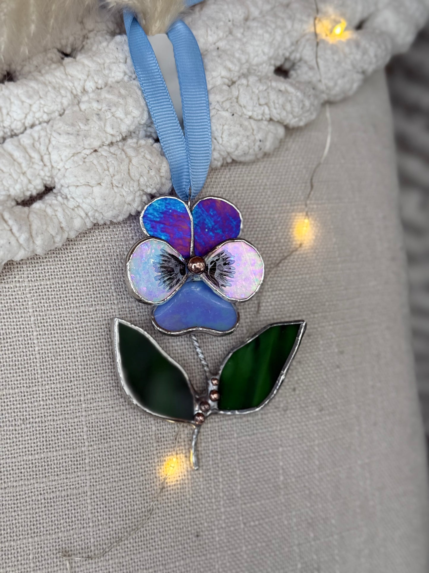 " . Pansy flower with leaves Indigo & light blue irid , Stained glass Decorative ORNAMENT, Christmas decoration, Suncatcher