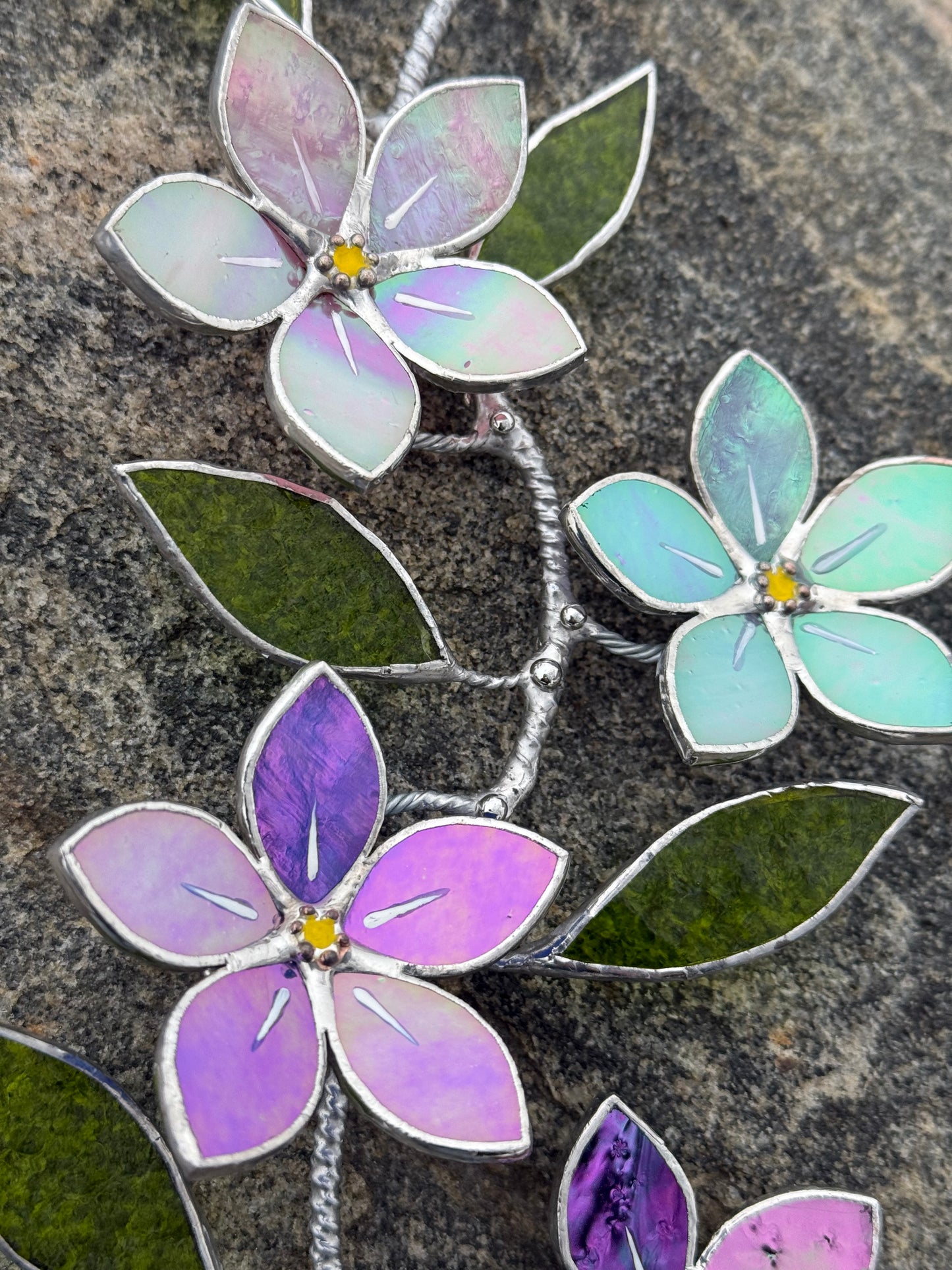" . Forget me not flower Gradient Wall Pendant, Stained glass Decorative ORNAMENT, Walldecoration, Suncatcher