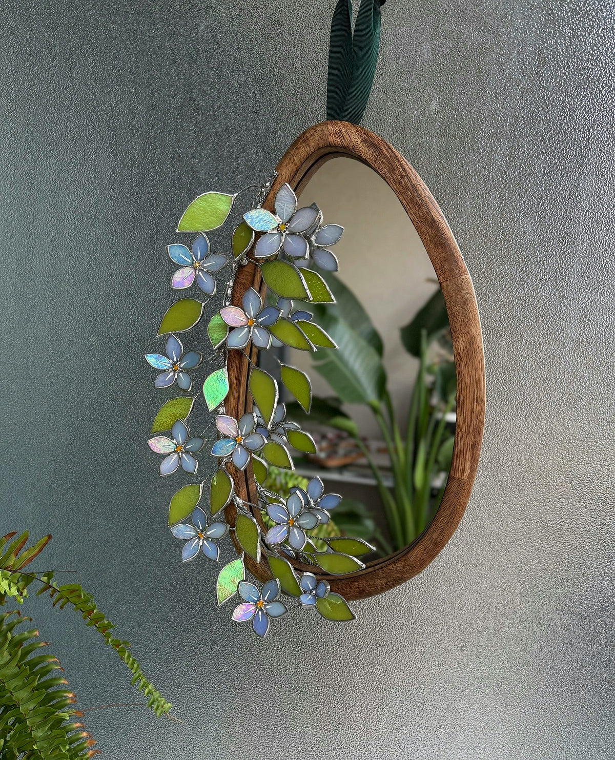 .Forget Me Not iridescent Stained glass Flower Mirror, 3D Botanical Floral Wall Art ready new