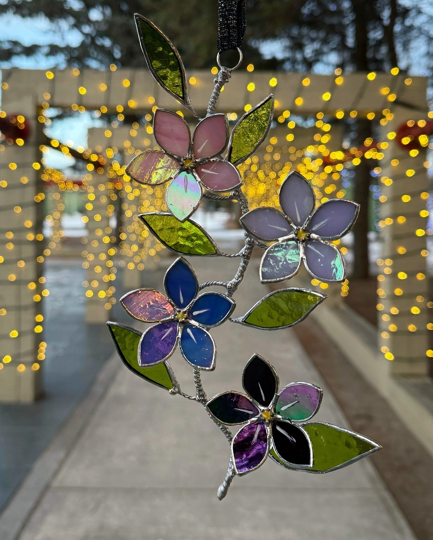 " . Forget me not flower Gradient Wall Pendant, Stained glass Decorative ORNAMENT, Walldecoration, Suncatcher