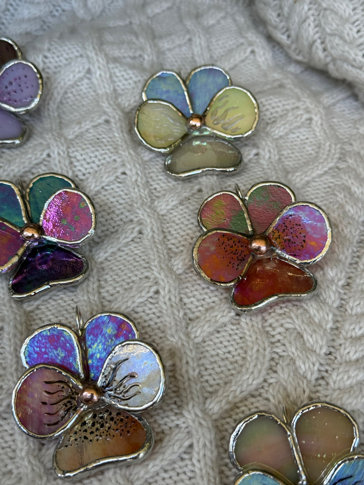 " .  CHOOSE COLOR Decorative ORNAMENTS Stained glass Pansy flower, Christmas decoration, Suncatcher, wall window hanging”