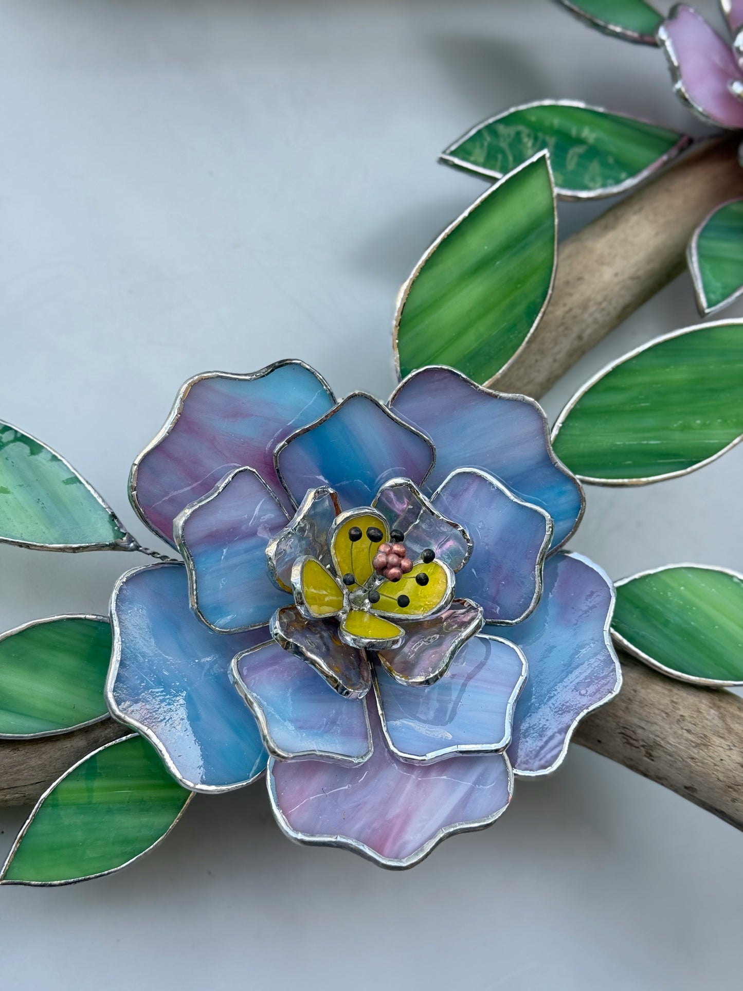 .Peonies Stained Glass Driftwood Wall Decor Suncatcher