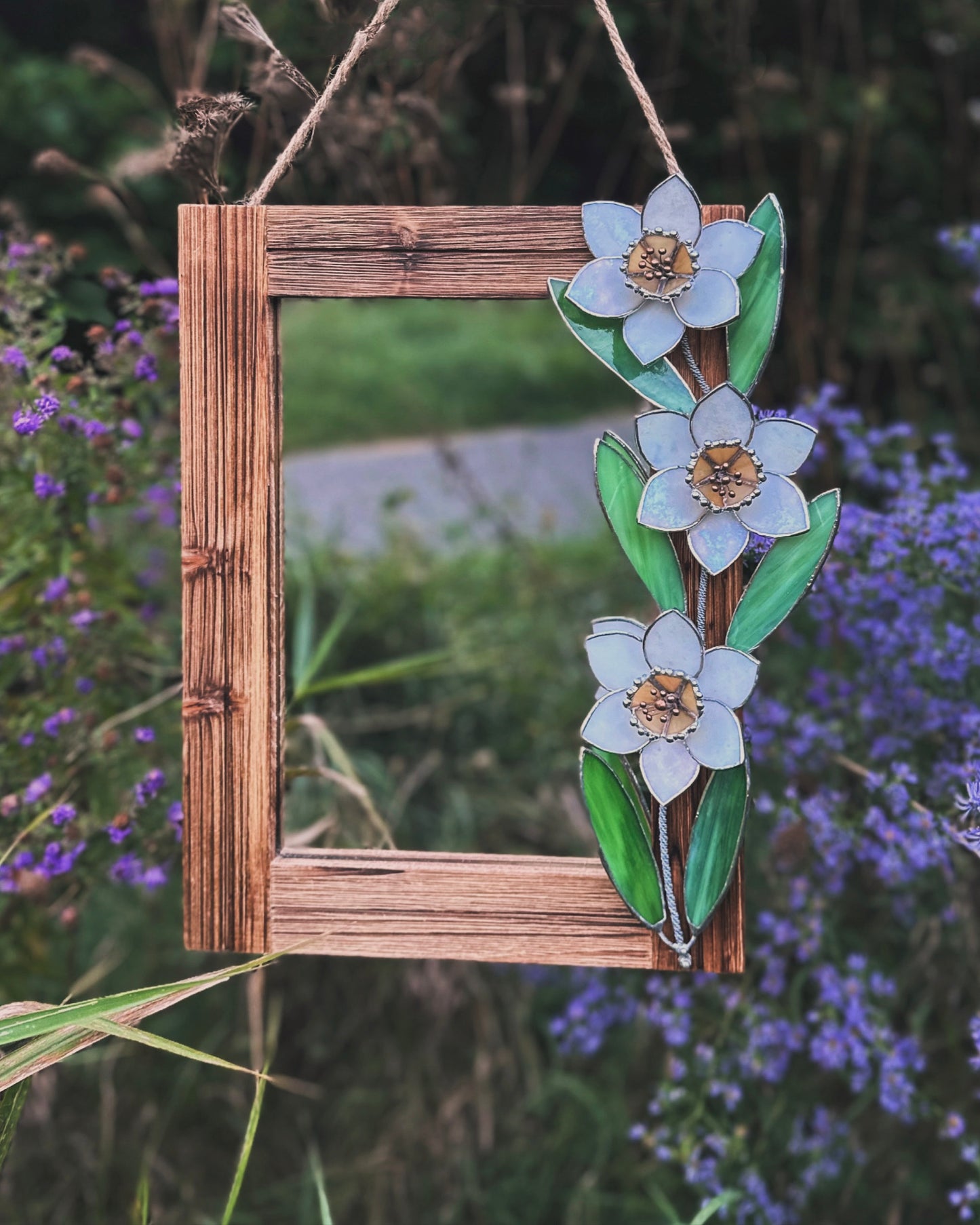 " . Daffodil Pearl White”, Flower Mirror, Stained glass Wedding Wall Decor, Christmas gift Everlasting plant, Suncatcher, available