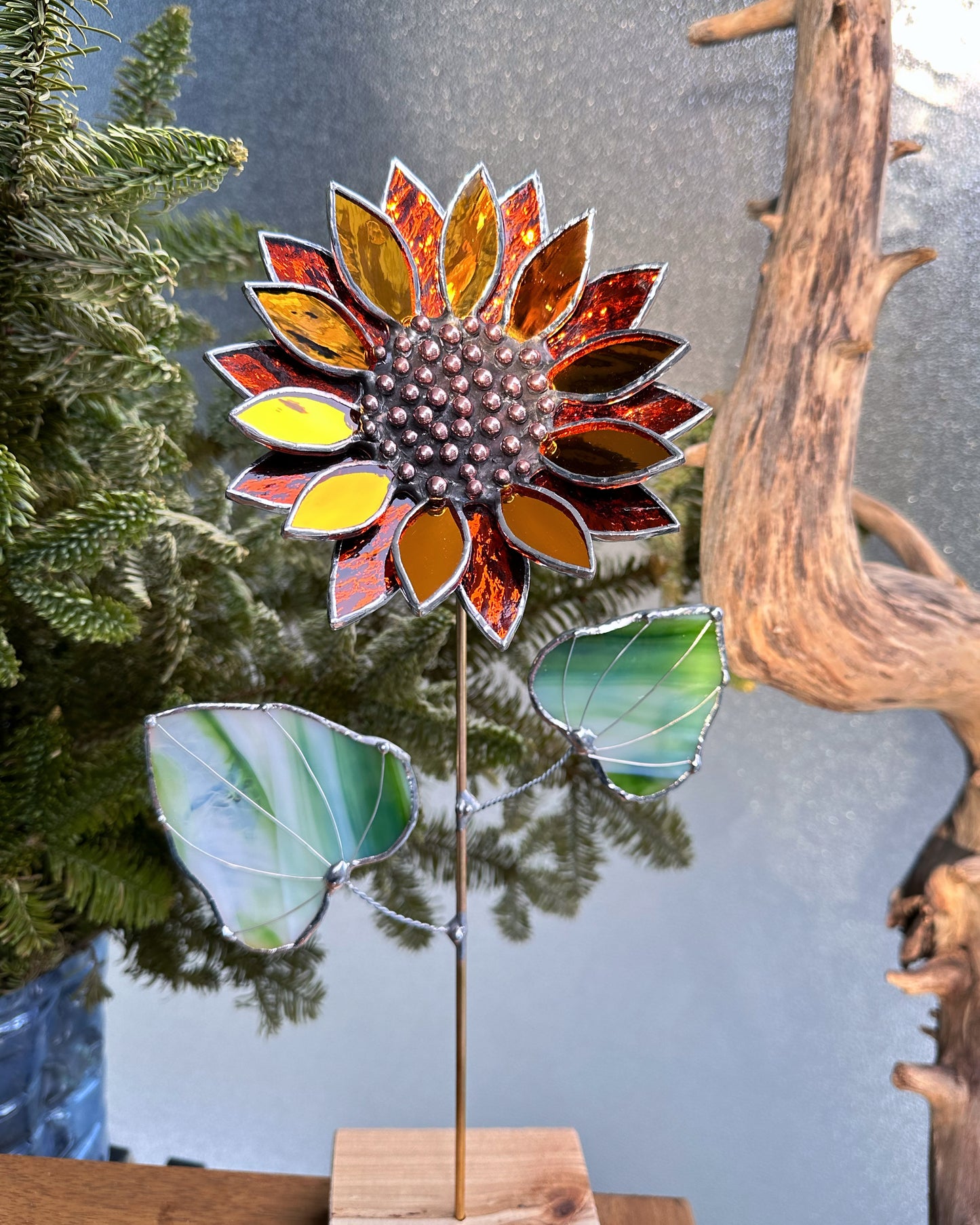 ".Golden Sparcling Sunflower" Stained glass tropical flower 3D, Sun catcher, Table plant decor, Garden stake, wedding decor, Christmas gift