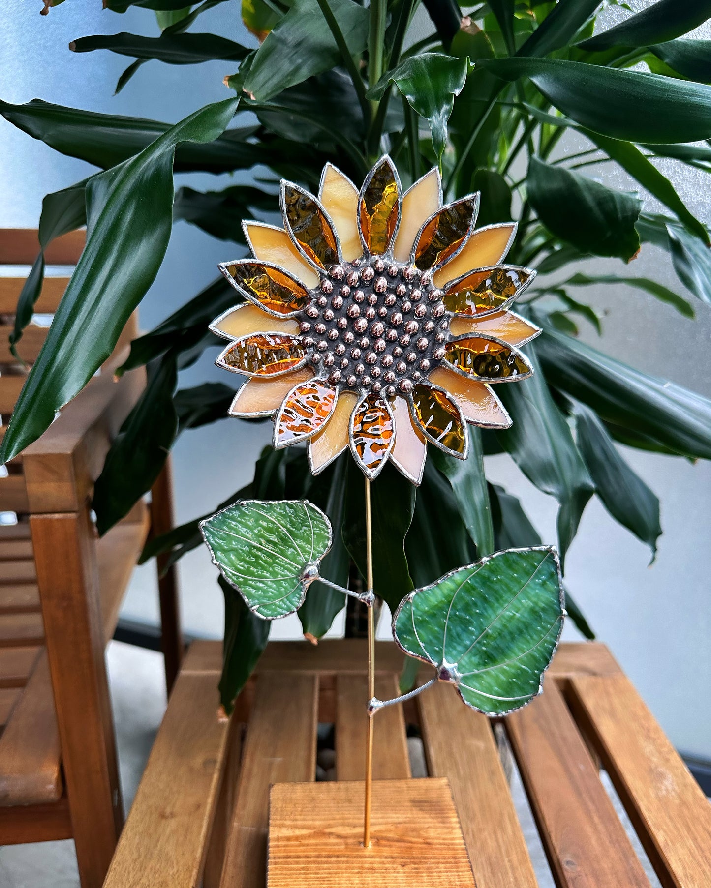 " . Sunflower", stained glass tropical flower 3D, Sun catcher, Table plant decor, Garden stake, Outdoor and gardening, wedding Christmas gift