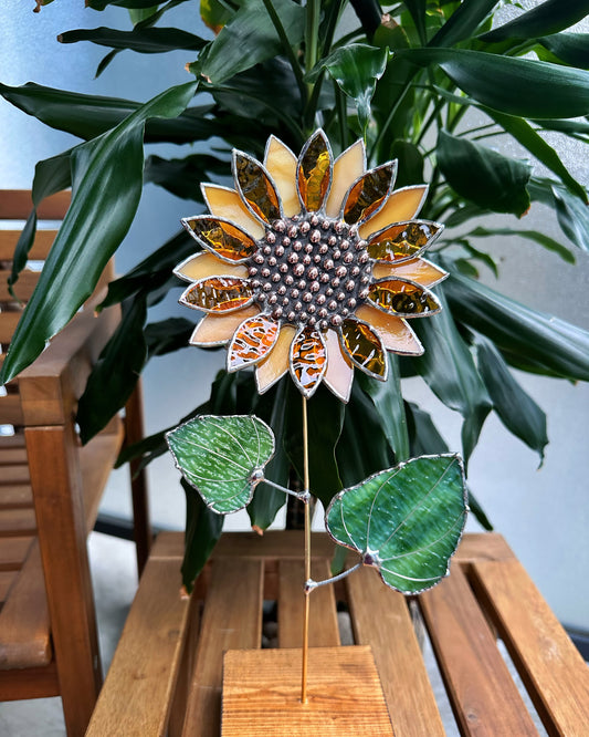 " . Amber Sunflower", stained glass tropical flower 3D, Sun catcher, Table plant decor, Garden stake, Outdoor and gardening, wedding Christmas gift
