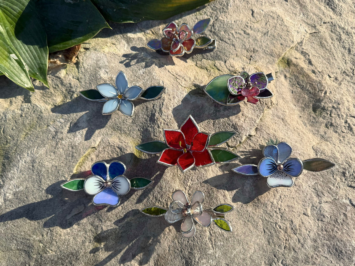 .CHOOSE FLOWER TYPE, Hair CLIP, Stained Glass Botanical Modern Floral Jewelry