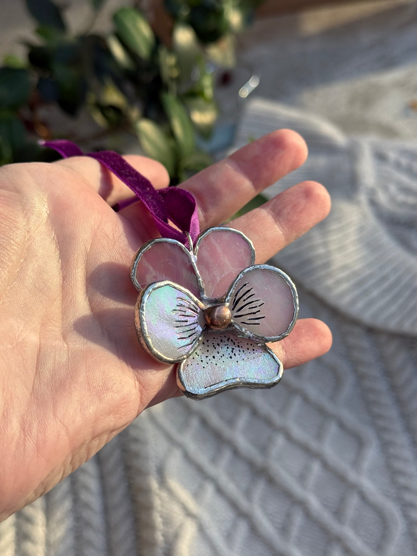 " . Pansy flower Pink & white irid, Stained glass Decorative ORNAMENT, Christmas decoration, Suncatcher