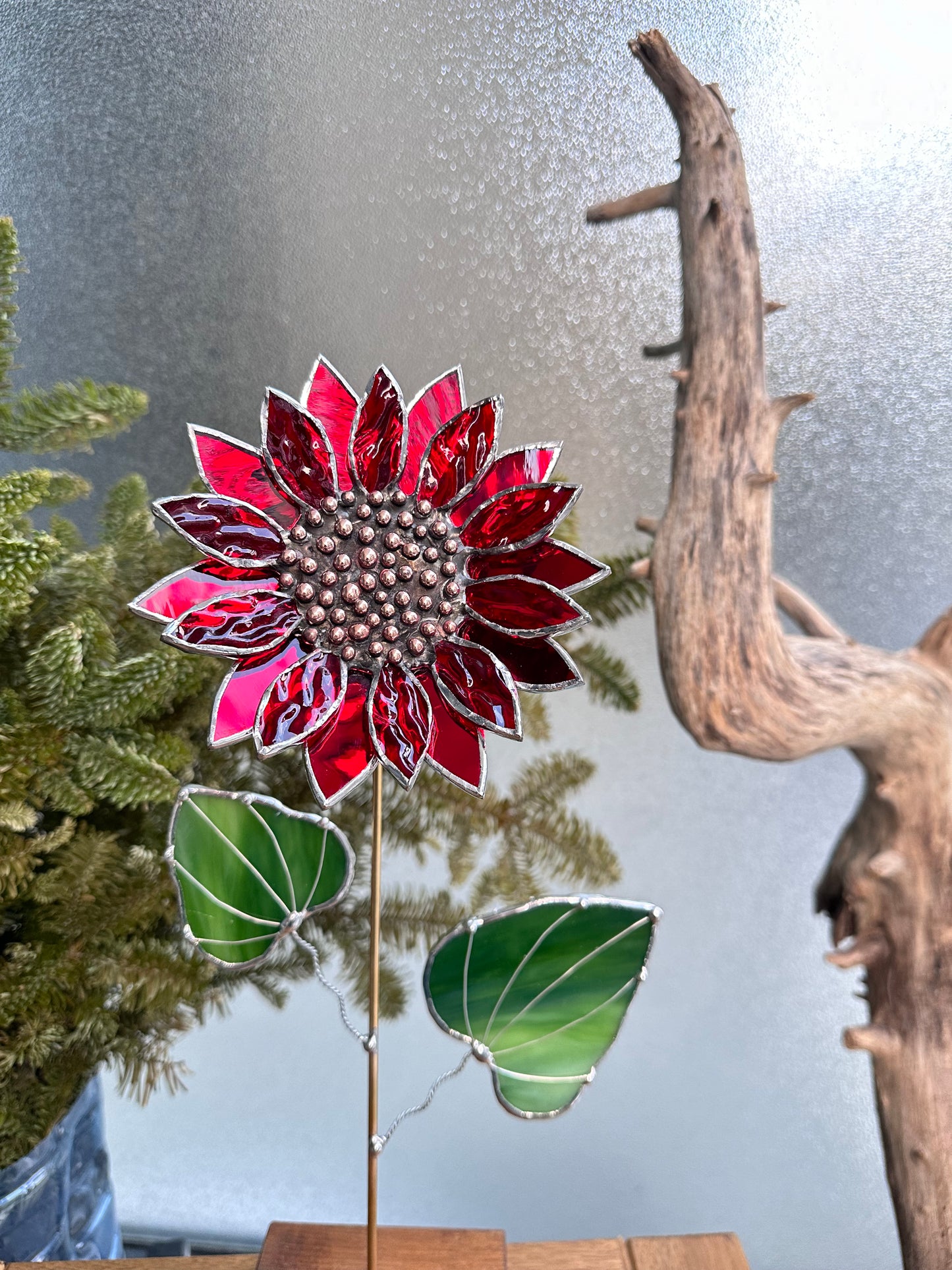 ".Ruby Red Sparcling Sunflower" Stained glass tropical flower 3D, Sun catcher, Table plant decor, Garden stake, wedding decor, Christmas gift