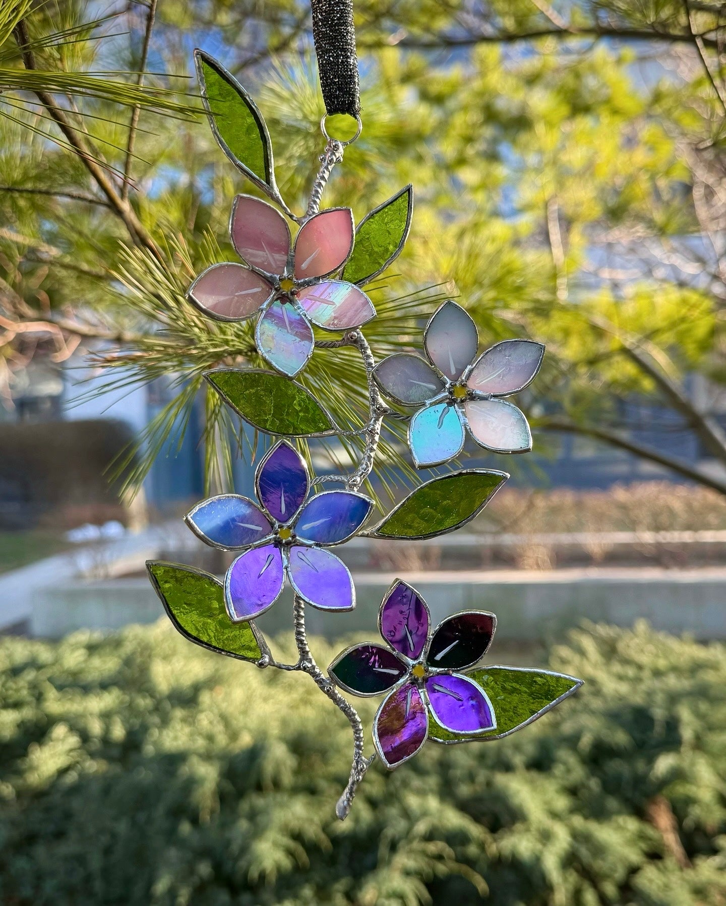 " . Forget me not flower Gradient Wall Pendant, Stained glass Decorative ORNAMENT, Walldecoration, Suncatcher