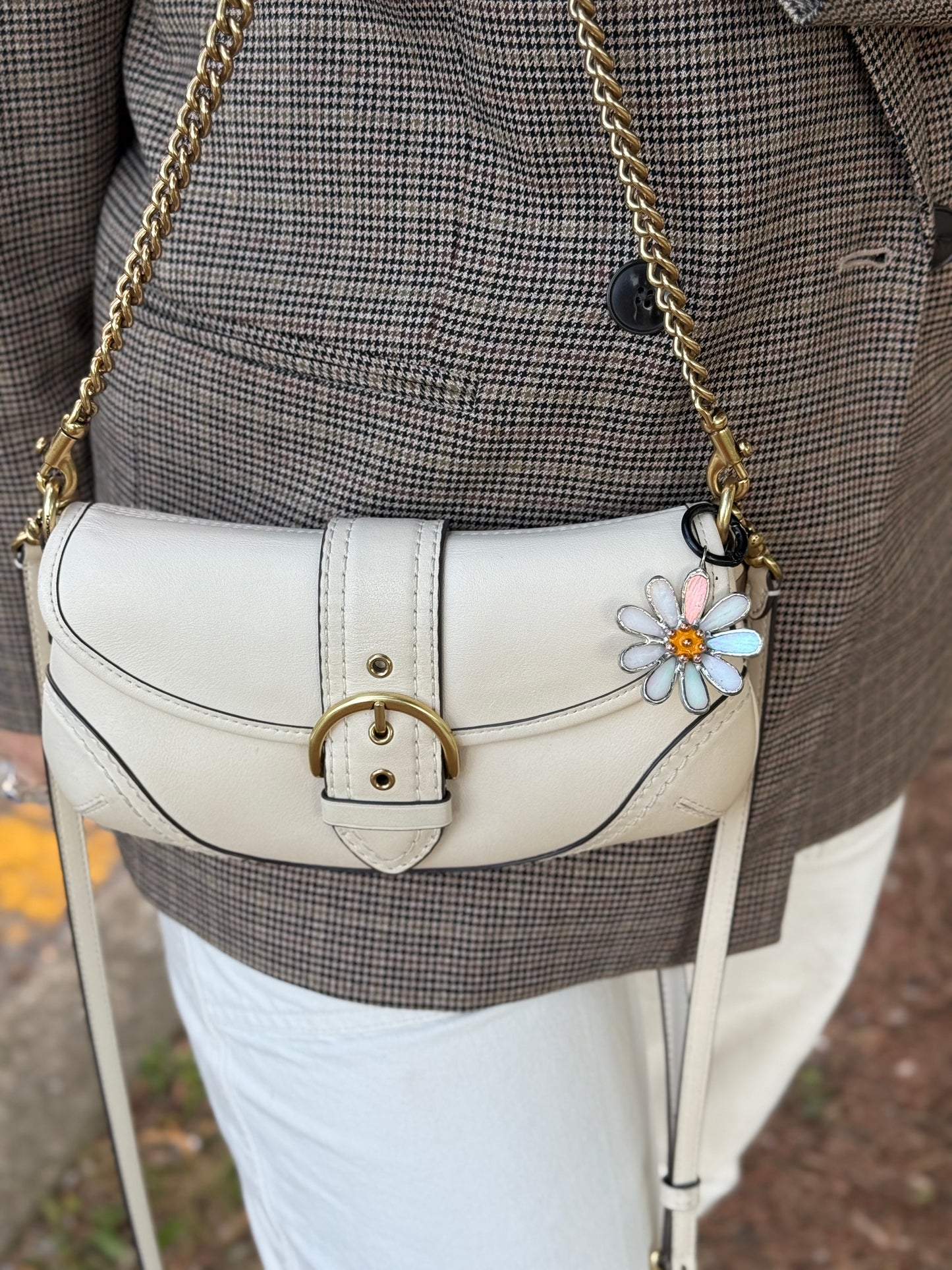 Daisy White Pearl Stained Glass Bag Charm Handmade Lead Free Accessories