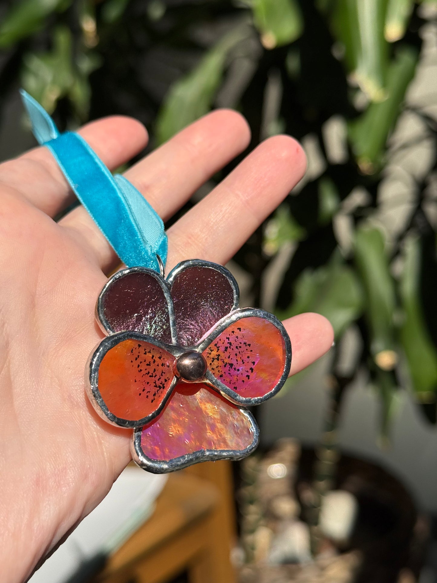 " . Pansy flower Mauve & Orange irid, Stained glass Decorative ORNAMENT, Christmas decoration, Suncatcher