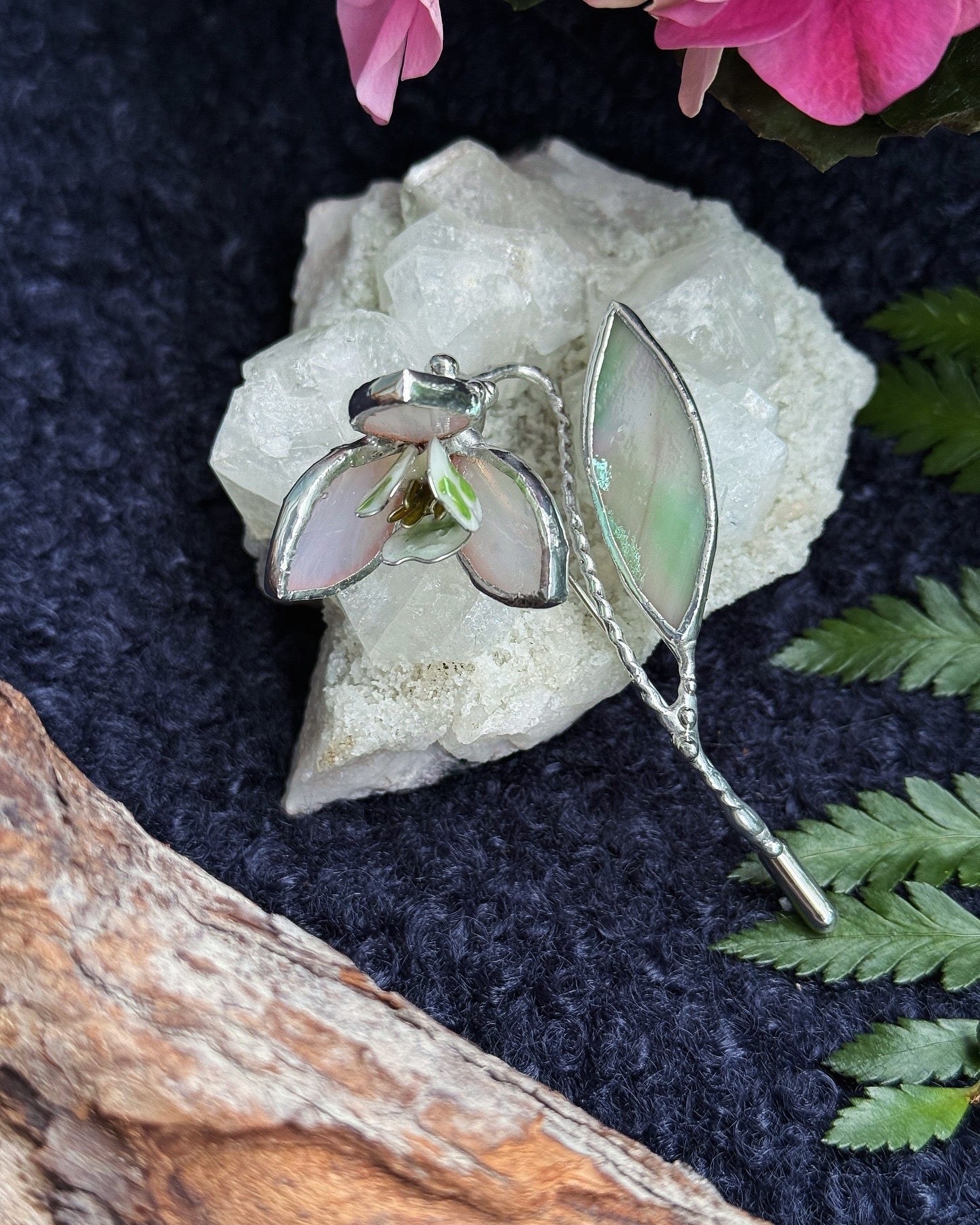 .CHOOSE COLOR Statement Brooch Stained Glass Floral Pin, Modern Jewelry