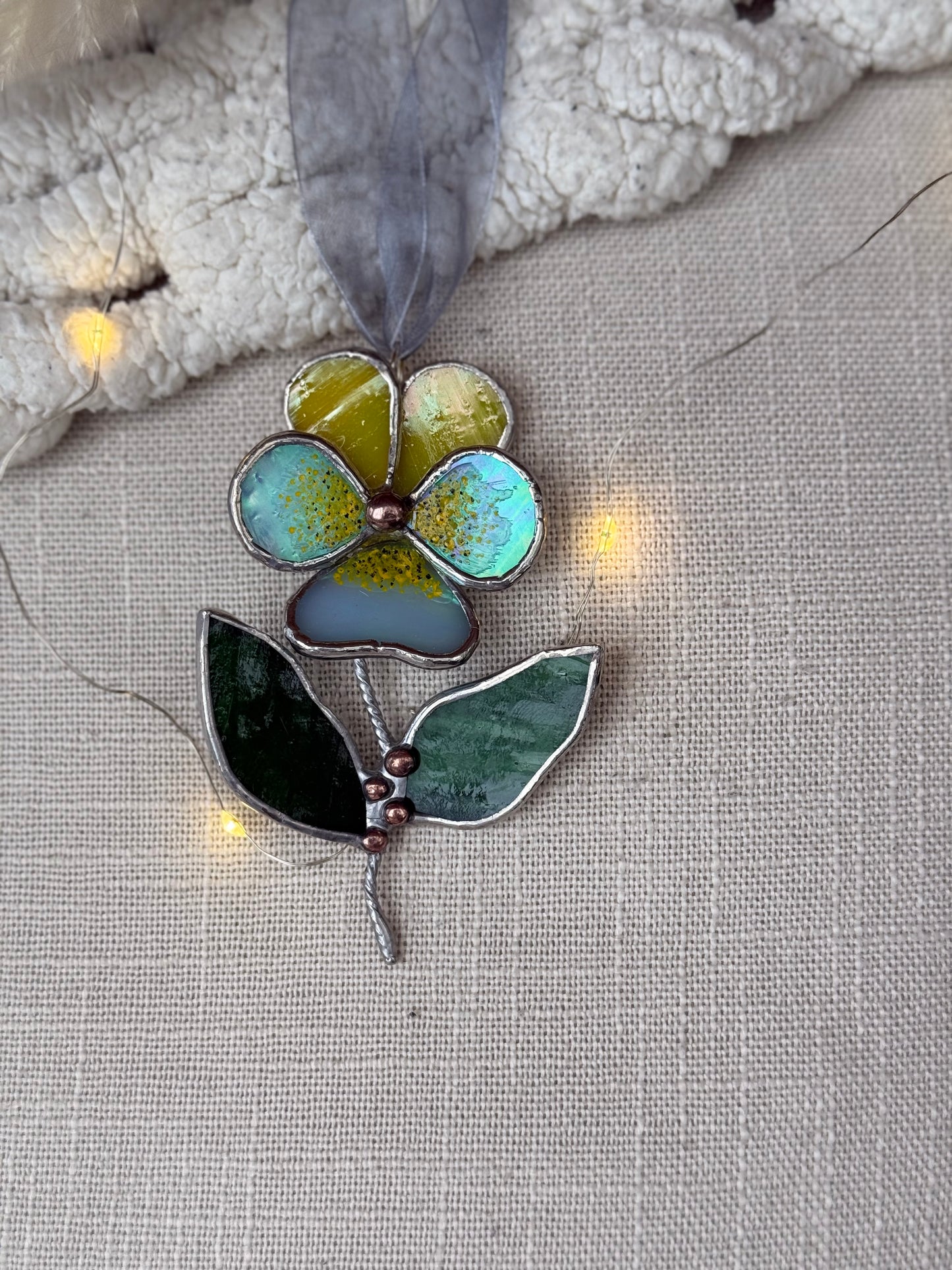 " . Pansy flower with leaves Yellow & sky blue irid , Stained glass Decorative ORNAMENT, Christmas decoration, Suncatcher