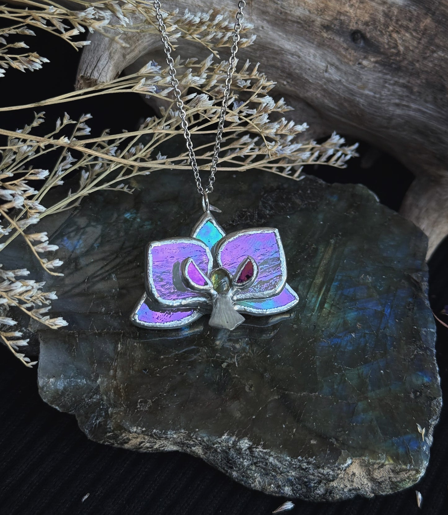 " . Necklace Orchid White Pearl with Chrysoberyl Cat’s Eye” Stained glass tropical flower 3D, art jewelry