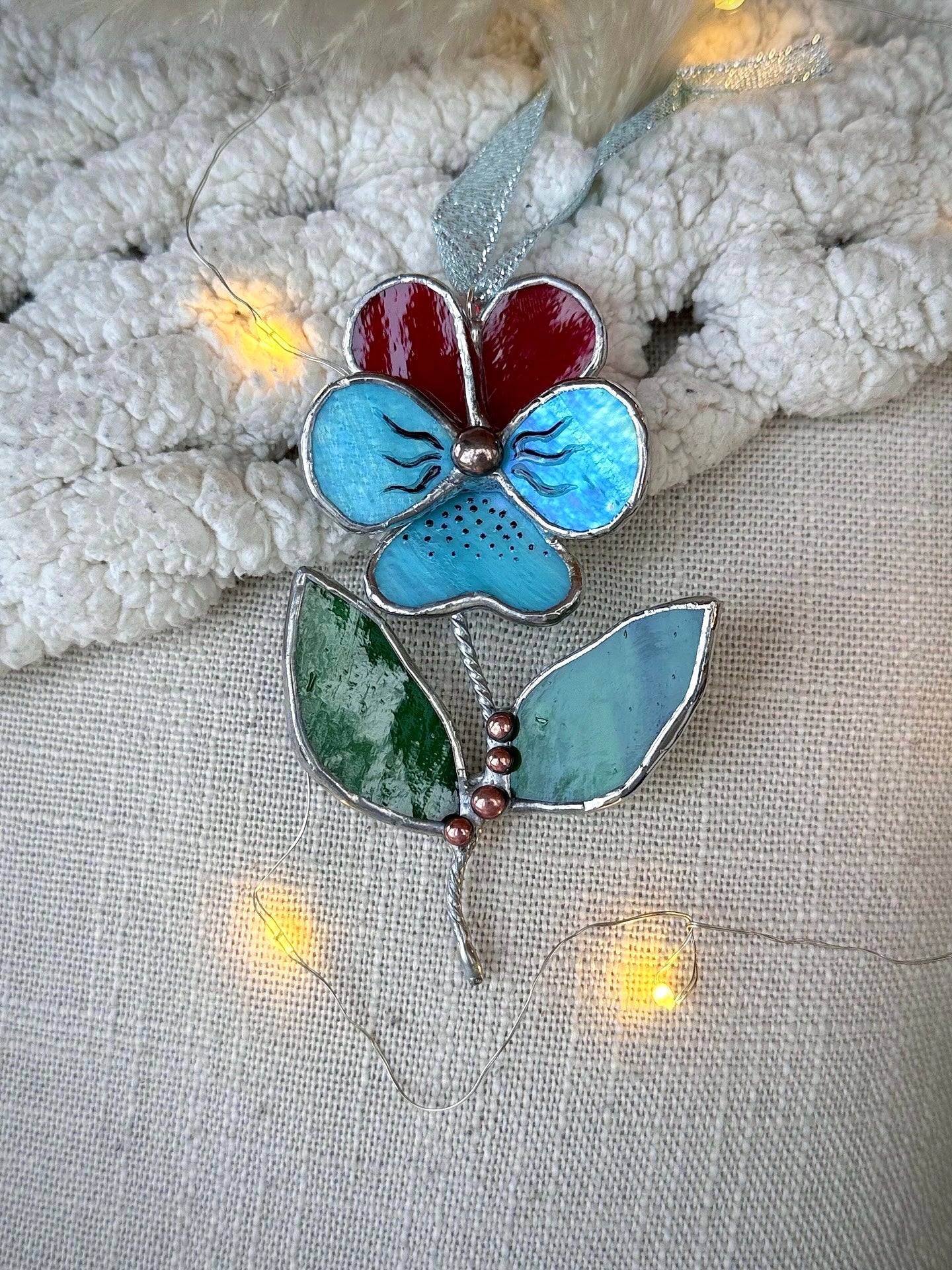 " . Pansy flower with leaves Ruby red & turquoise irid , Stained glass Decorative ORNAMENT, Christmas decoration, Suncatcher