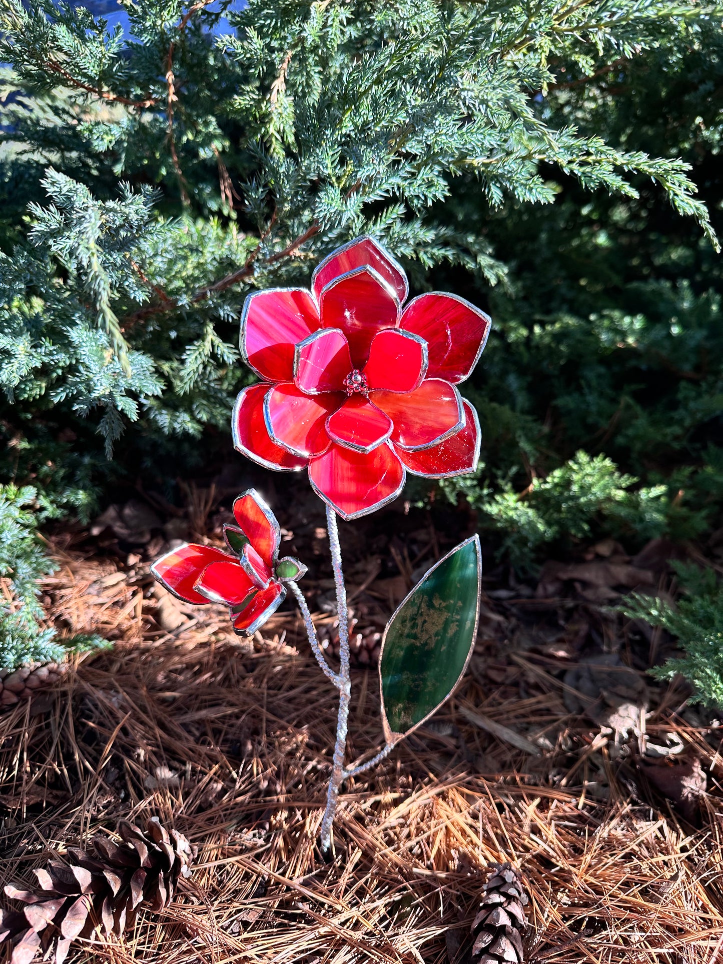 ".Magnolia Bright Red & Amber with bud" Stained glass tropical flower Suncatcher Iridescent 3D, Table plant cactus decor, Home Garden stake, Mother’s Day gift, Outdoor and gardening, pot