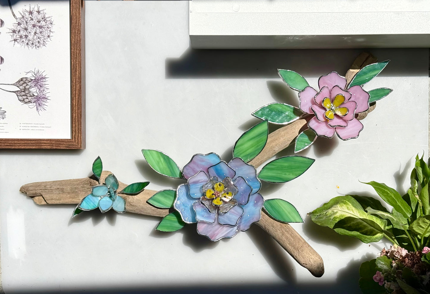.Peonies Stained Glass Driftwood Wall Decor Suncatcher
