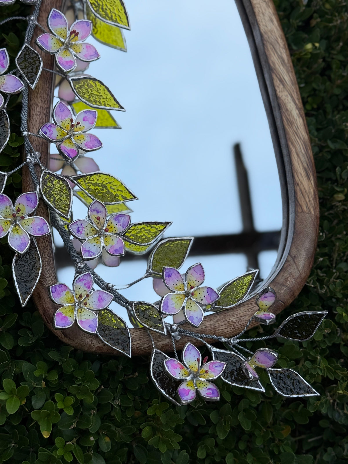 Hand Painted Tropical Flower Stained glass Flower Mirror, 3D Botanical Floral Wall Art ready new
