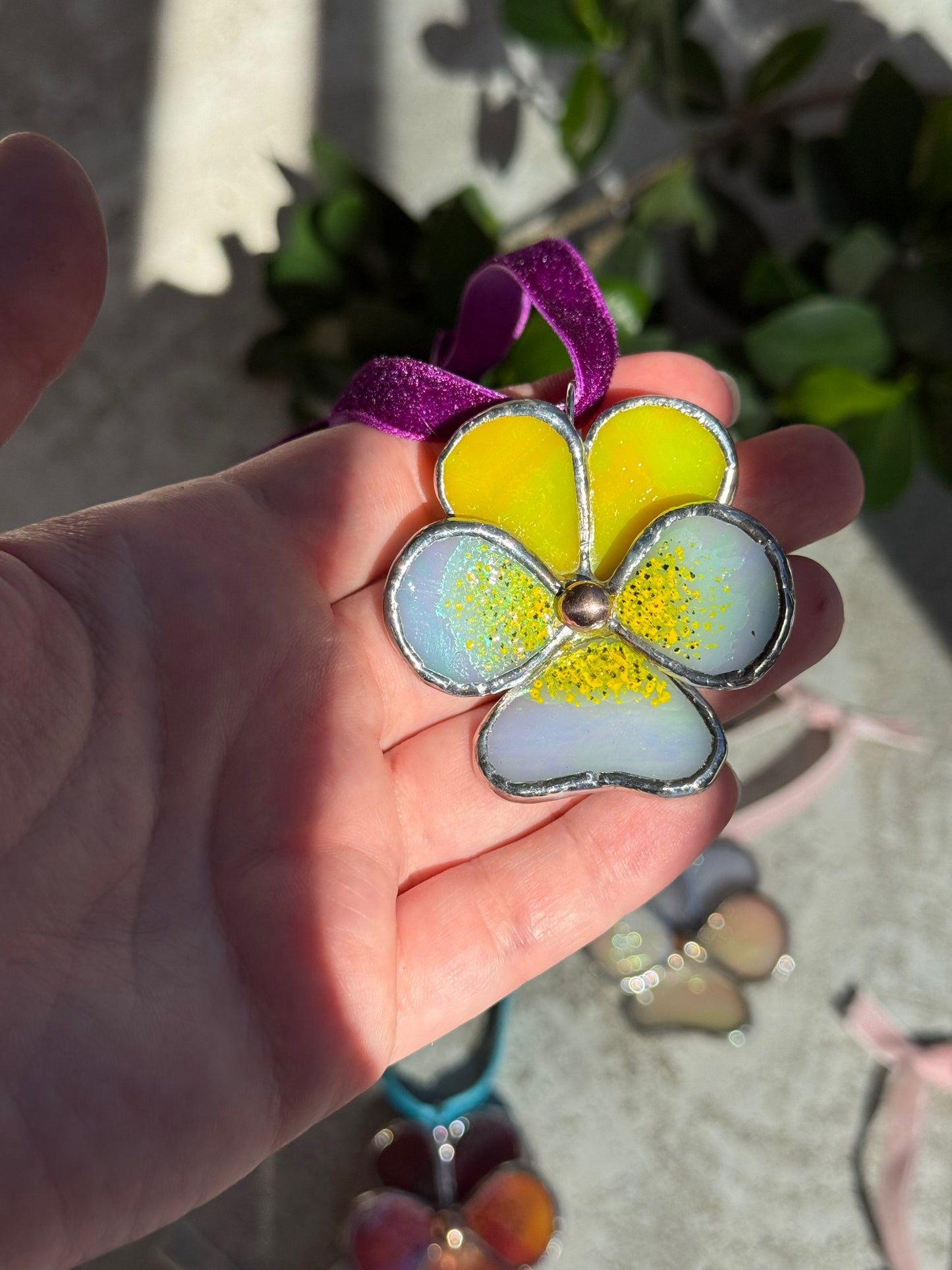 " . Pansy flower Yellow & L.blue irid with pattern, Stained glass Decorative ORNAMENT, Christmas decoration, Suncatcher