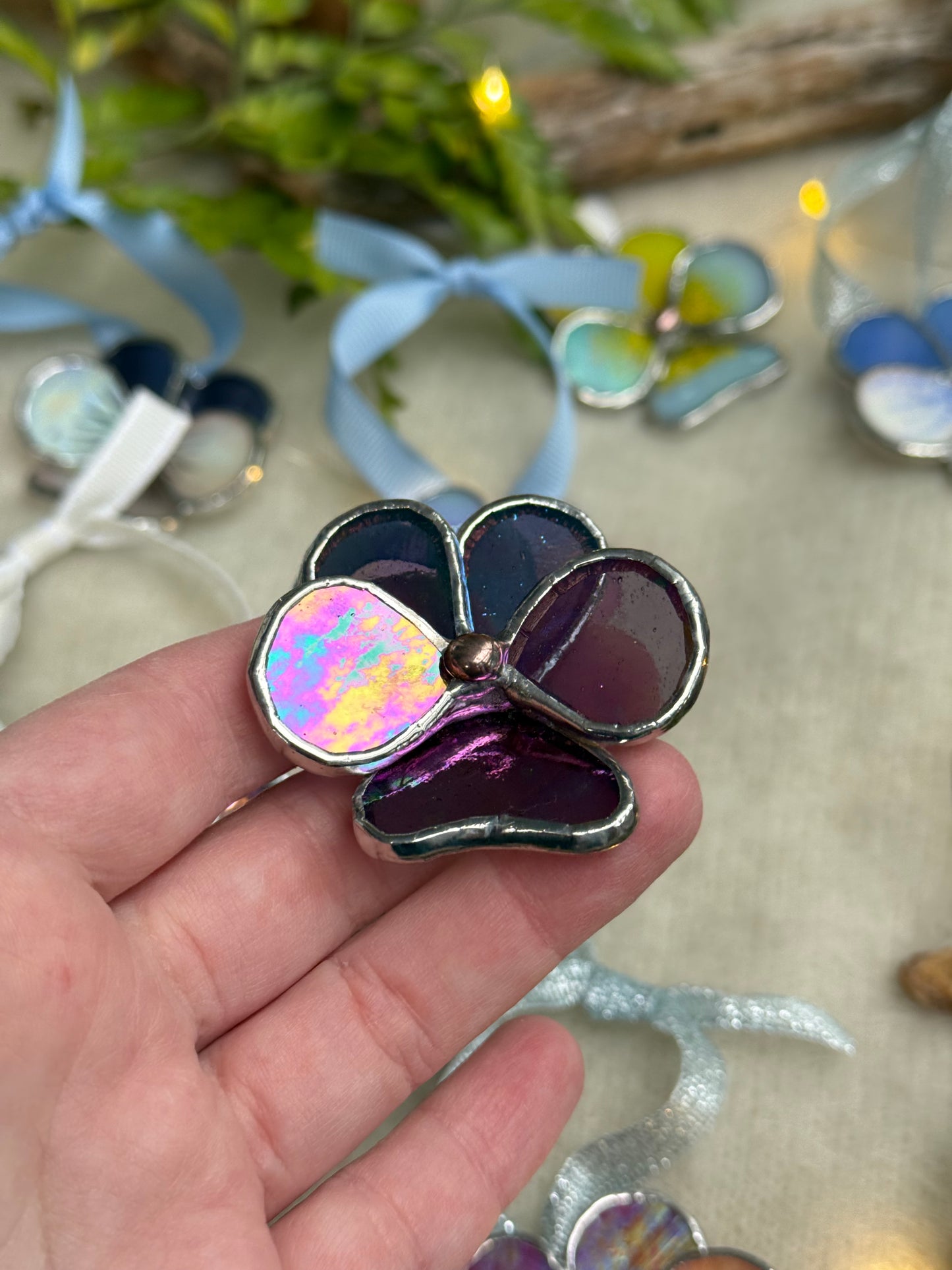 " . Pansy flower Plum irid transparent , Stained glass Decorative ORNAMENT, Christmas decoration, Suncatcher new