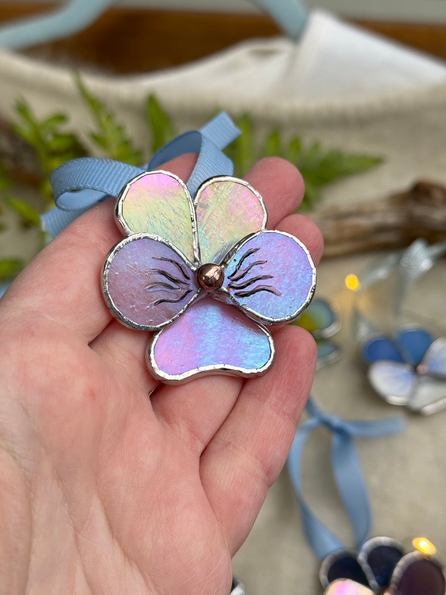 " . Pansy flower Lavender & Pink irid , Stained glass Decorative ORNAMENT, Christmas decoration, Suncatcher new