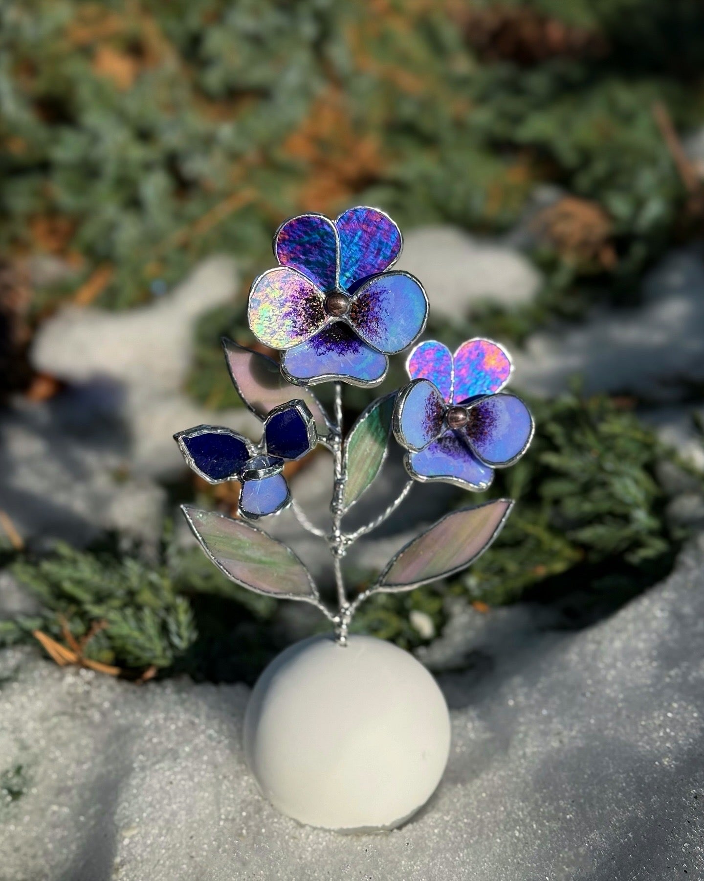 .Pansy Flower in a base, CHOOSE COLOR Stained Glass Botanical Decor