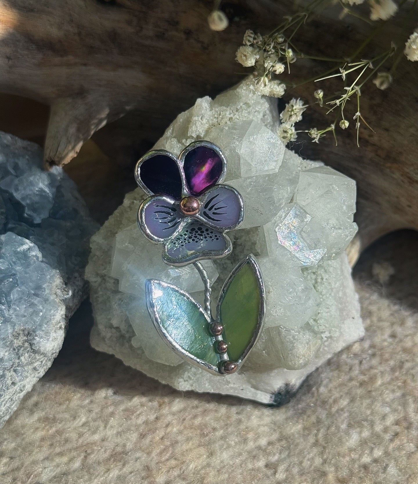 Brooch Pansy Flower Purple luminous& Lavender irid Stained glass flower 3D art jewelry new