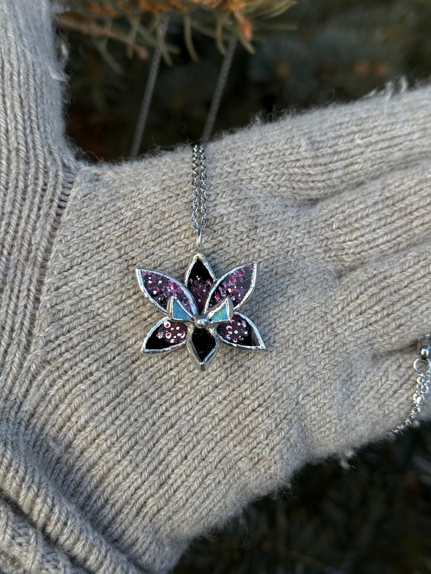 " . Necklace Tropical Orchid Black tiger with” Stained glass tropical flower 3D, art jewelry