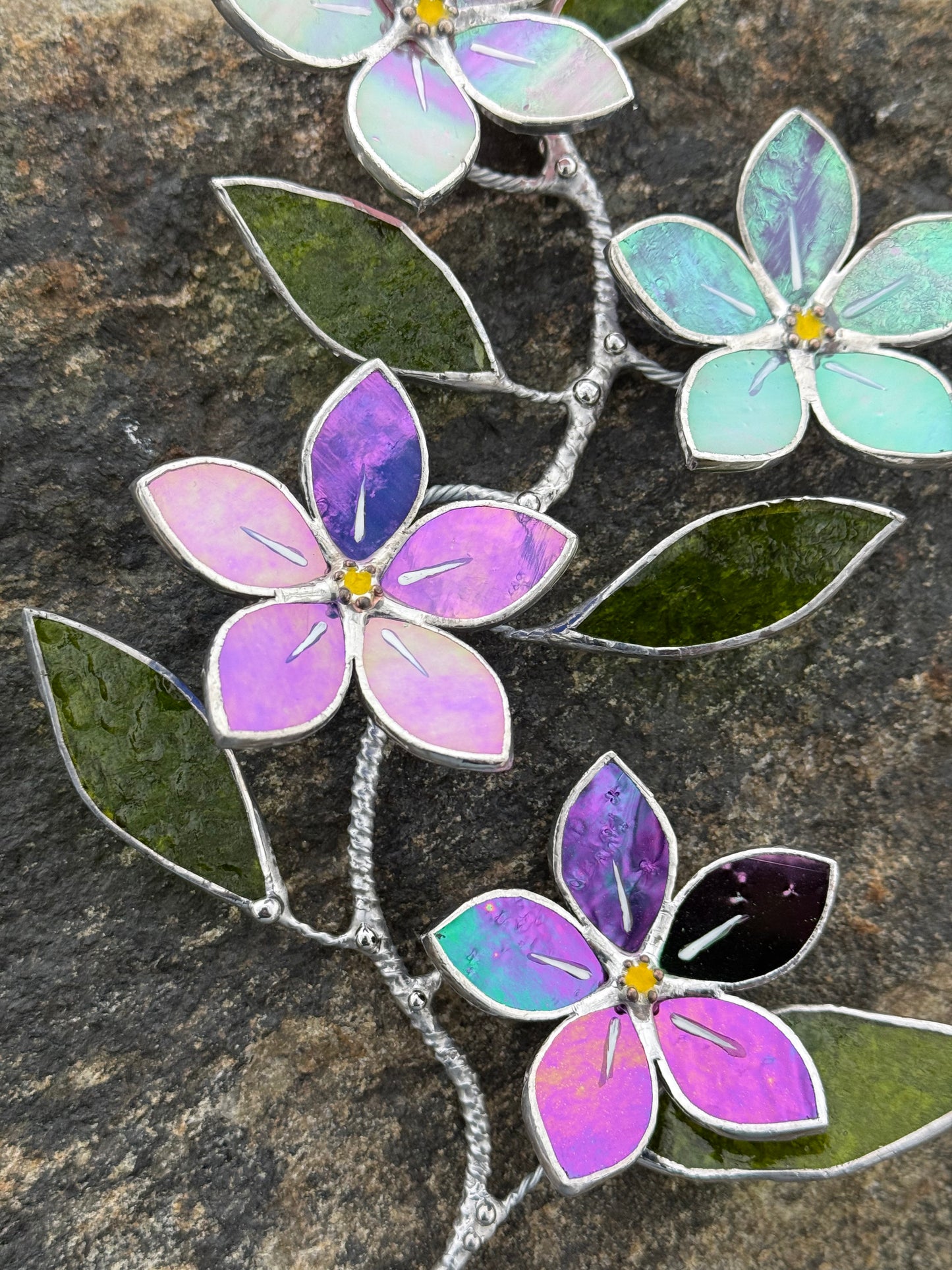 " . Forget me not flower Gradient Wall Pendant, Stained glass Decorative ORNAMENT, Walldecoration, Suncatcher