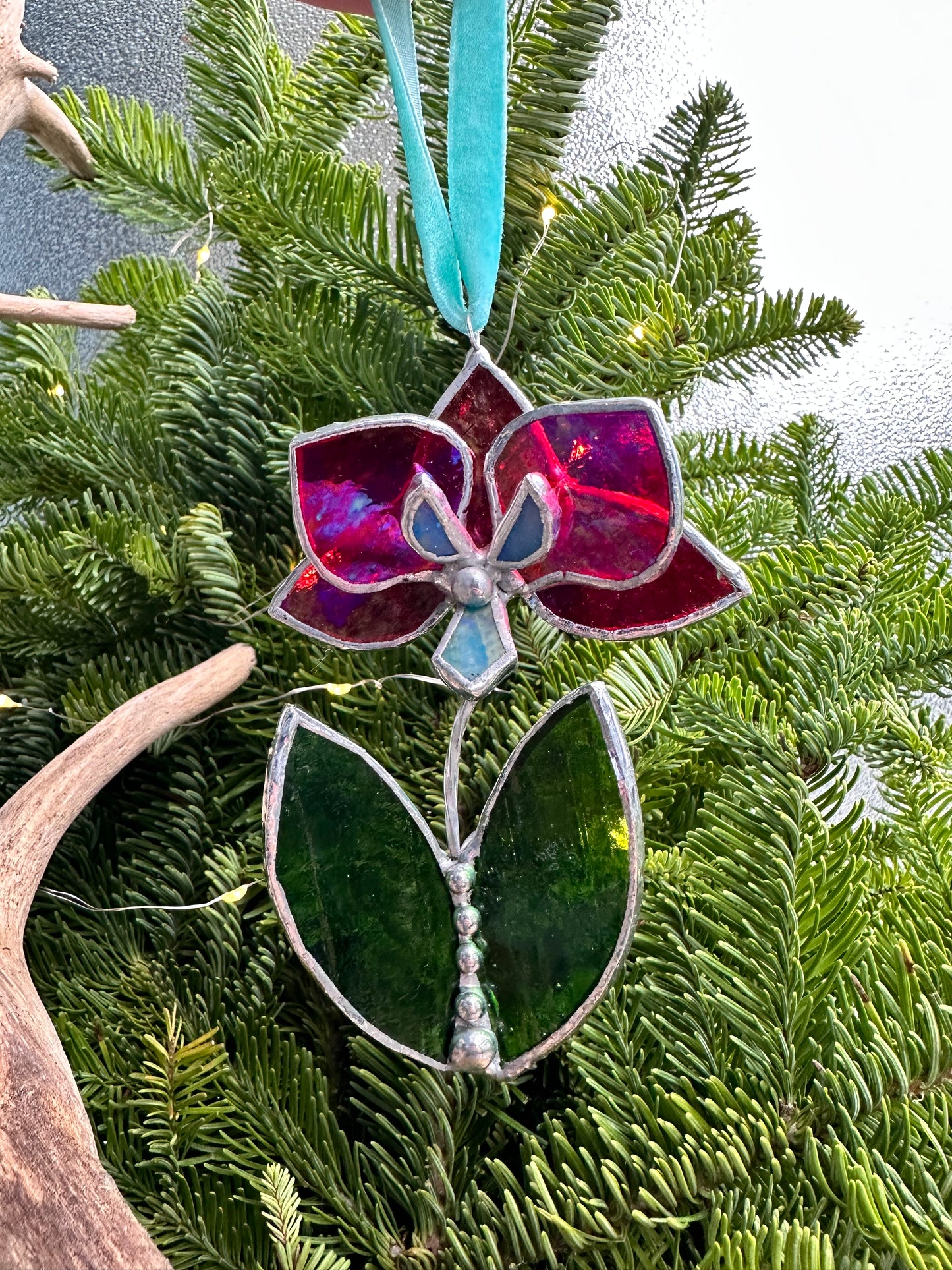 Christmas tree ornament Orchid Red iridescent. Set of 1, 3, 5, 7, 10. Stained glass Wall window decor, holiday decorations, lights