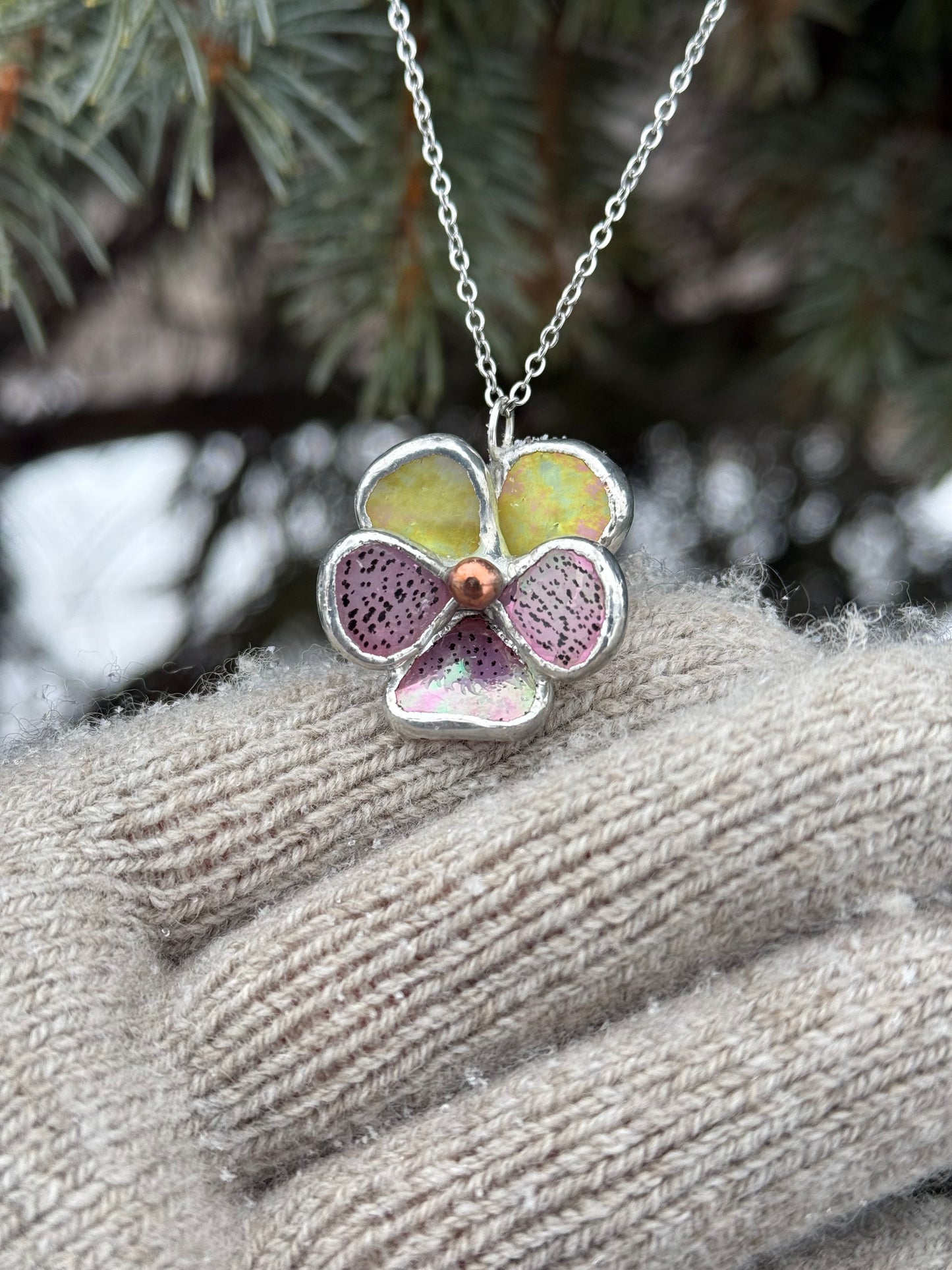 " . Pansy Pink irid & Yellow irid Necklace” Stained glass tropical flower 3D, art jewelry