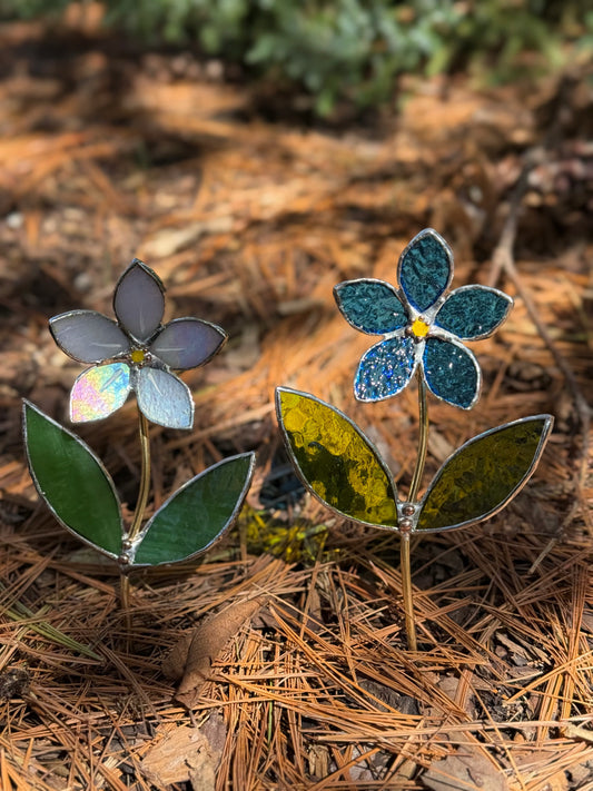 CHOOSE COLOR Forget Me Not Stained Glass Flower Stake for a Plant Pot, Handmade Suncatcher
