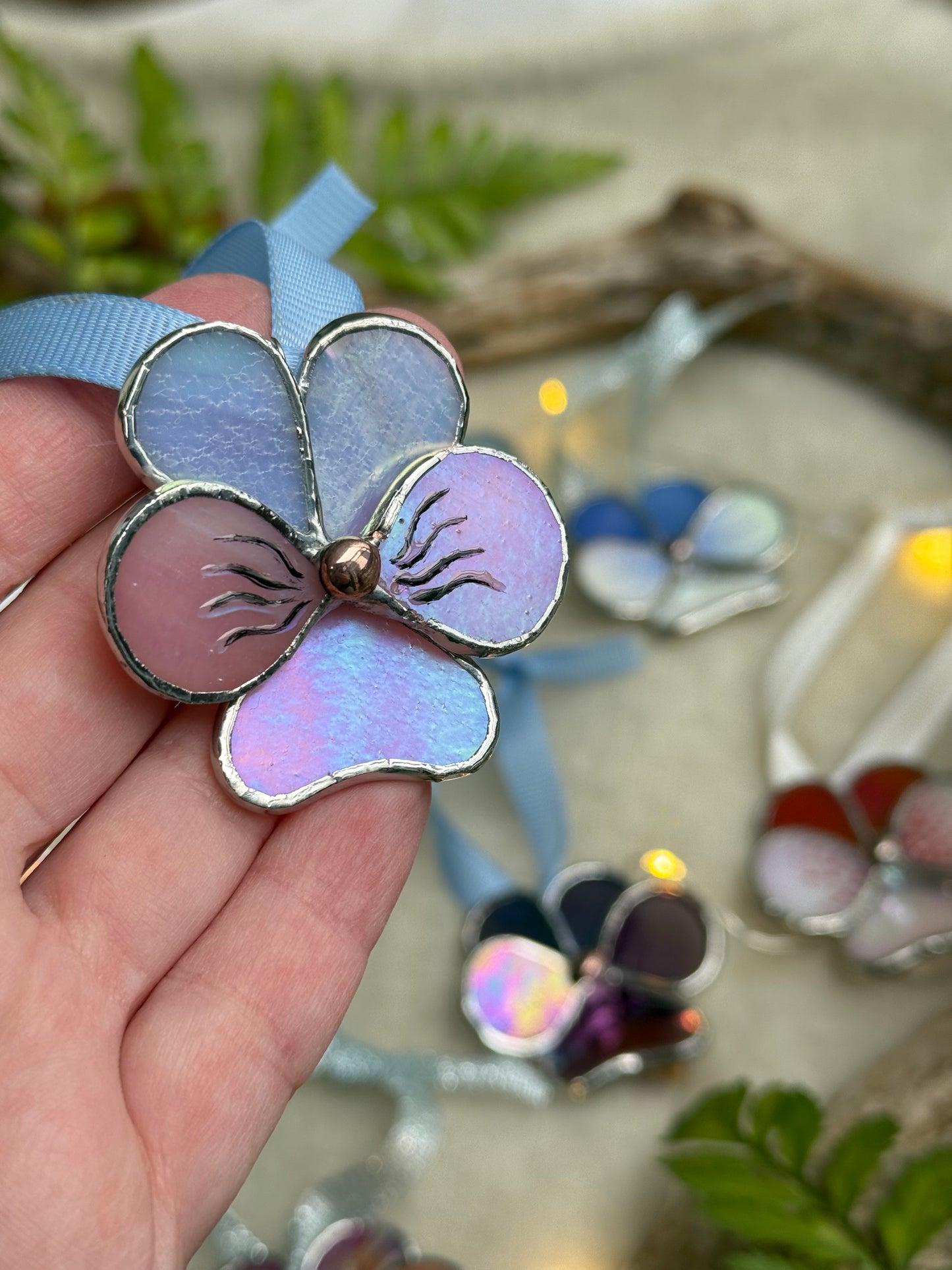 " . Pansy flower Lavender & Pink irid , Stained glass Decorative ORNAMENT, Christmas decoration, Suncatcher new
