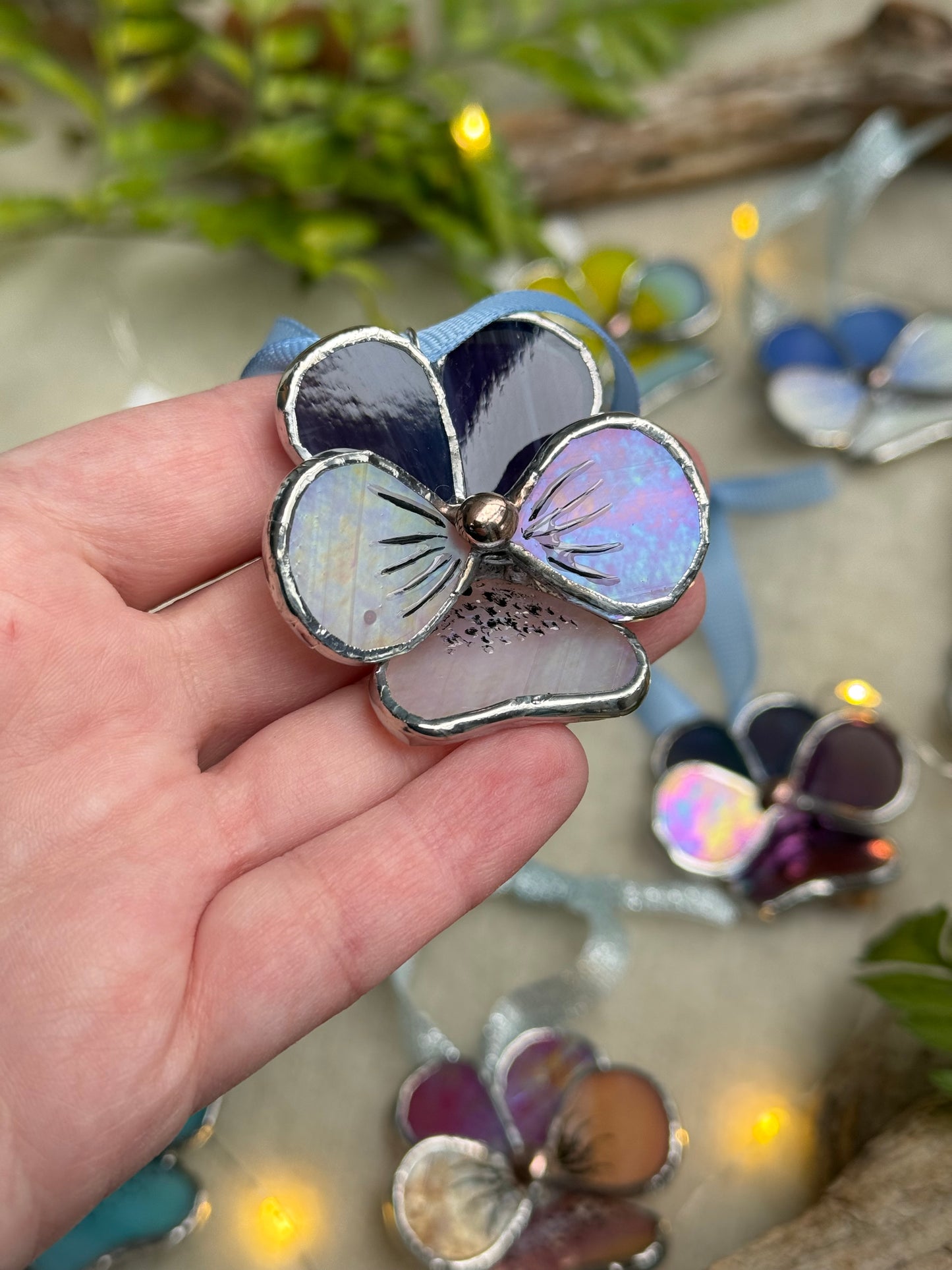 " . Pansy flower Grape purple & white irid , Stained glass Decorative ORNAMENT, Christmas decoration, Suncatcher new