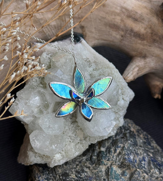 " . Necklace Tropical Orchid Lilac irid” Stained glass tropical flower 3D, art jewelry