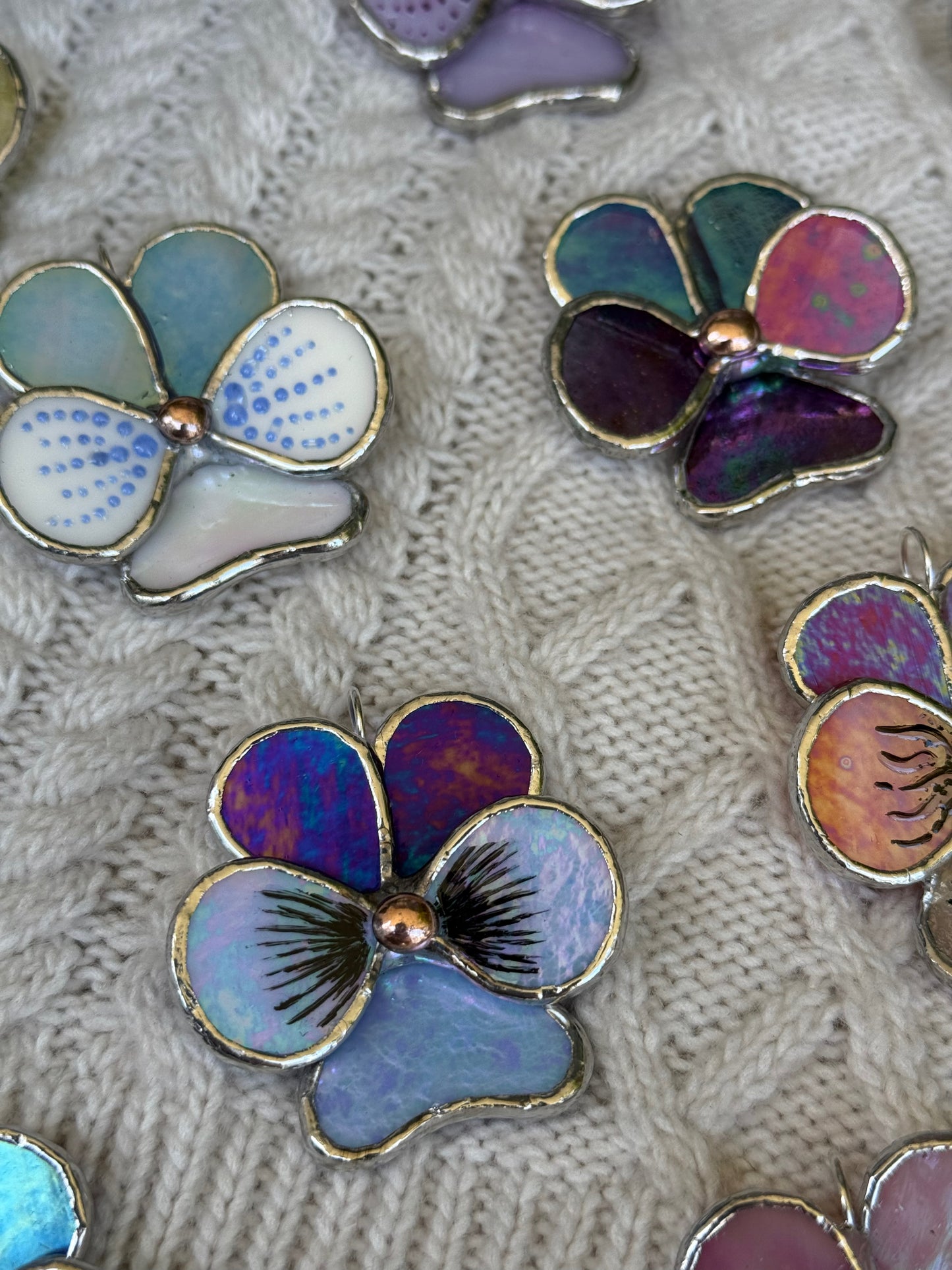 " .  CHOOSE COLOR Decorative ORNAMENTS Stained glass Pansy flower, Christmas decoration, Suncatcher, wall window hanging”