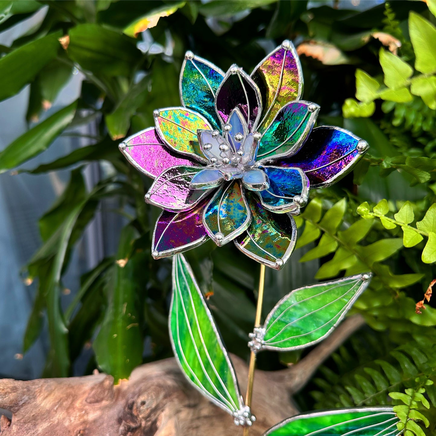 ".Amethyst Lily Mullticolour Iridescent" Stained glass tropical flower 3D, Sun catcher, Table plant decor, Garden stake, wedding decor, Christmas gift