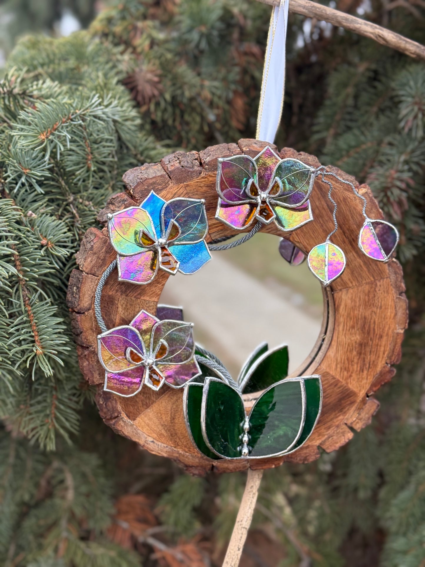 " . Iridescent Butterfly Orchid Mirror”, Stained glass flower Wall decor, Suncatcher, Home wedding Decor, Christmas gift