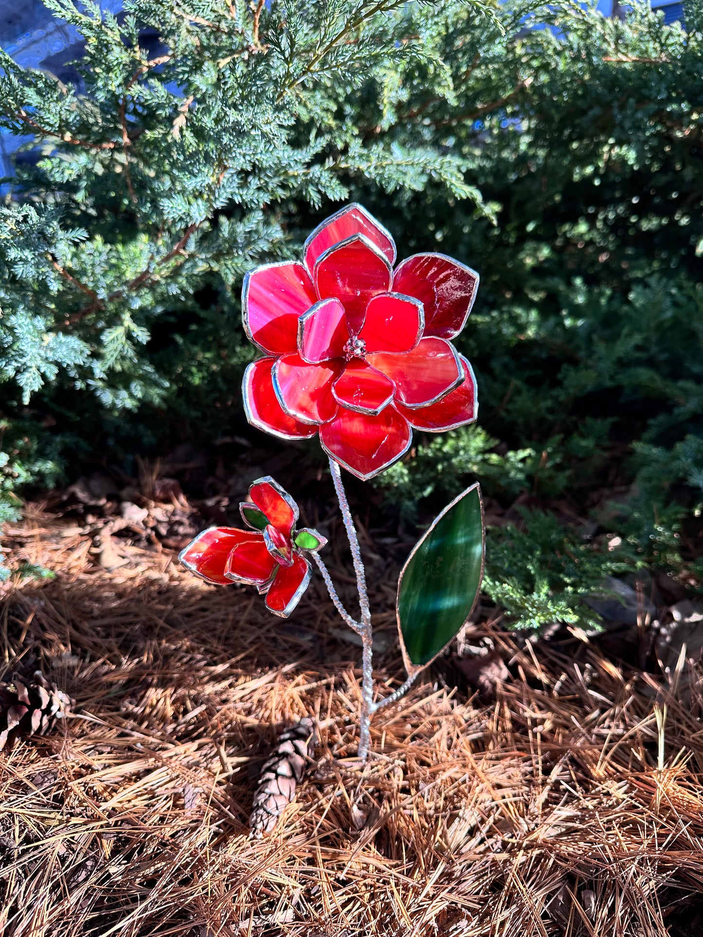 ".Magnolia Bright Red & Amber with bud" Stained glass tropical flower Suncatcher Iridescent 3D, Table plant cactus decor, Home Garden stake, Mother’s Day gift, Outdoor and gardening, pot