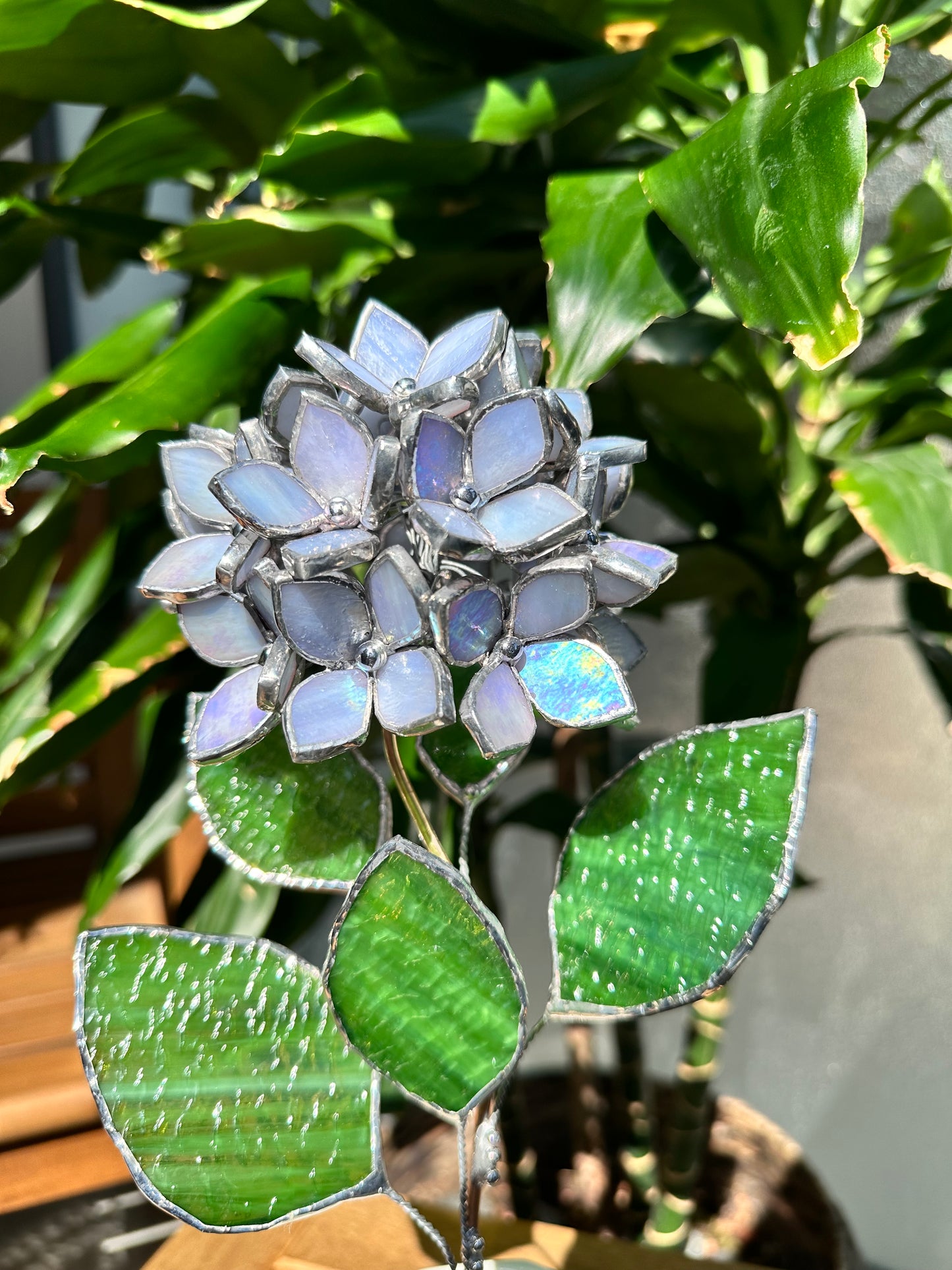 " . Blue lavender Hydrangea bunch iridescent in the pot”, Stained glass tropical flower 3D, Sun catcher, Table plant, Garden stick, Outdoor and gardening decor