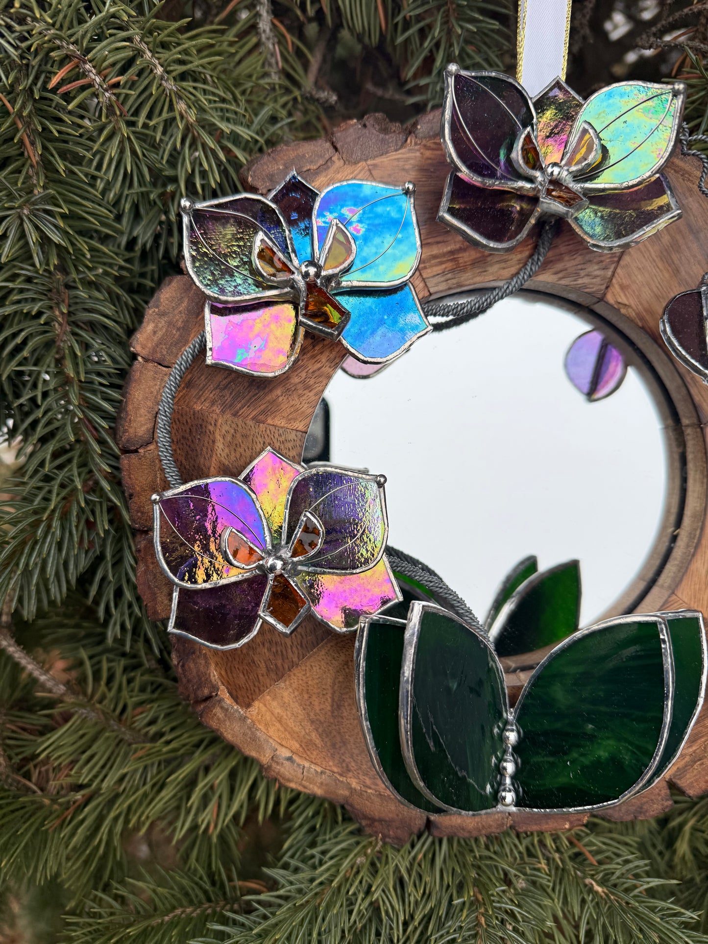 " . Iridescent Butterfly Orchid Mirror”, Stained glass flower Wall decor, Suncatcher, Home wedding Decor, Christmas gift