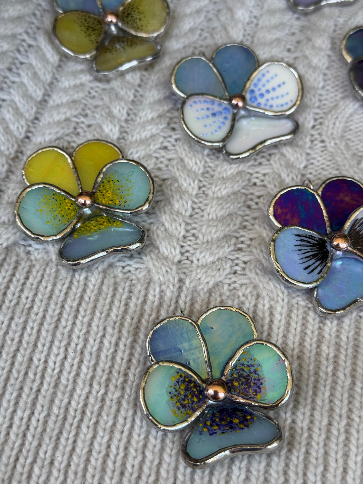 " .  CHOOSE COLOR Decorative ORNAMENTS Stained glass Pansy flower, Christmas decoration, Suncatcher, wall window hanging”