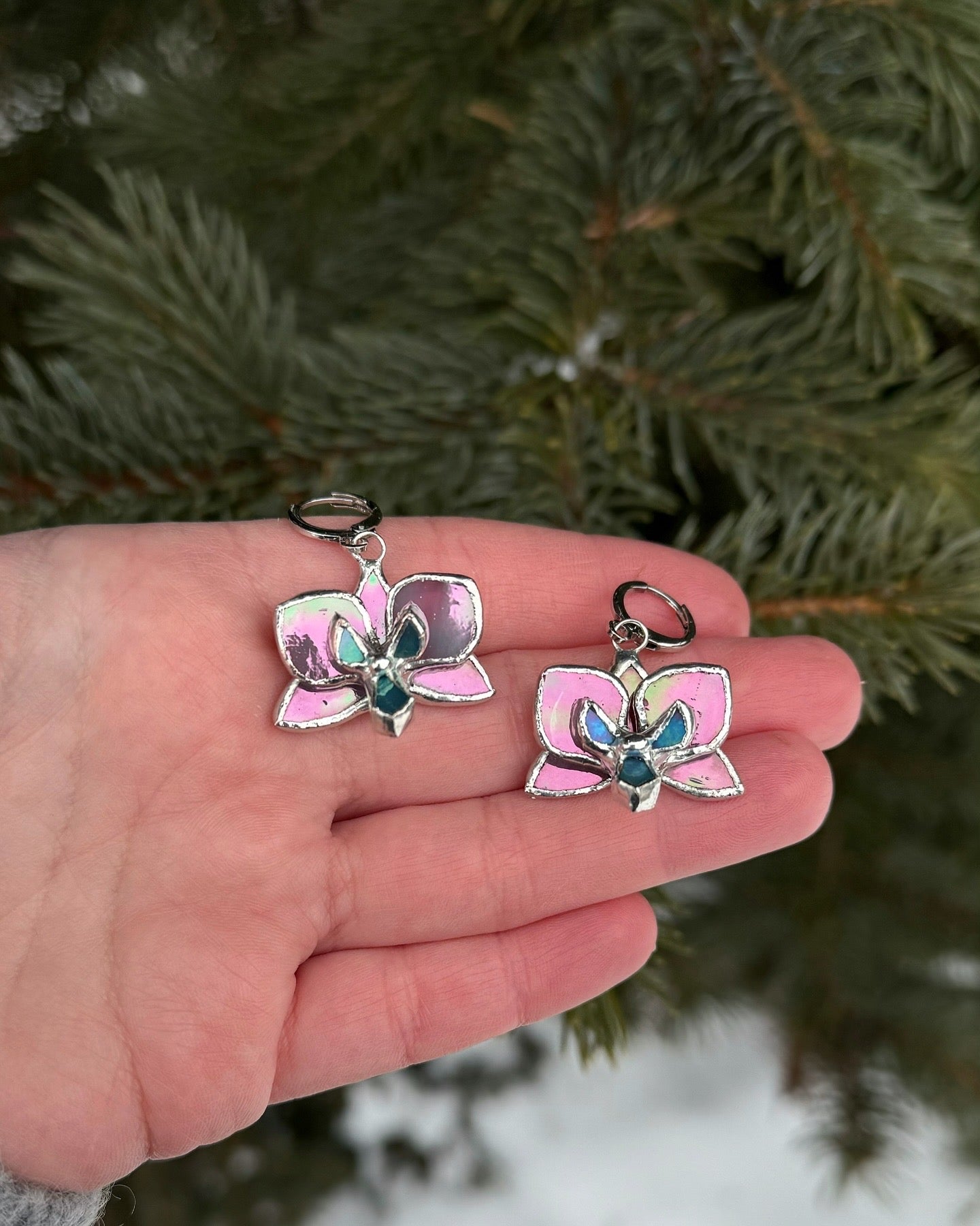 " . Earrings Orchid Candy Pink iridescent ” Stained glass tropical flower 3D, art jewelry necklace ring