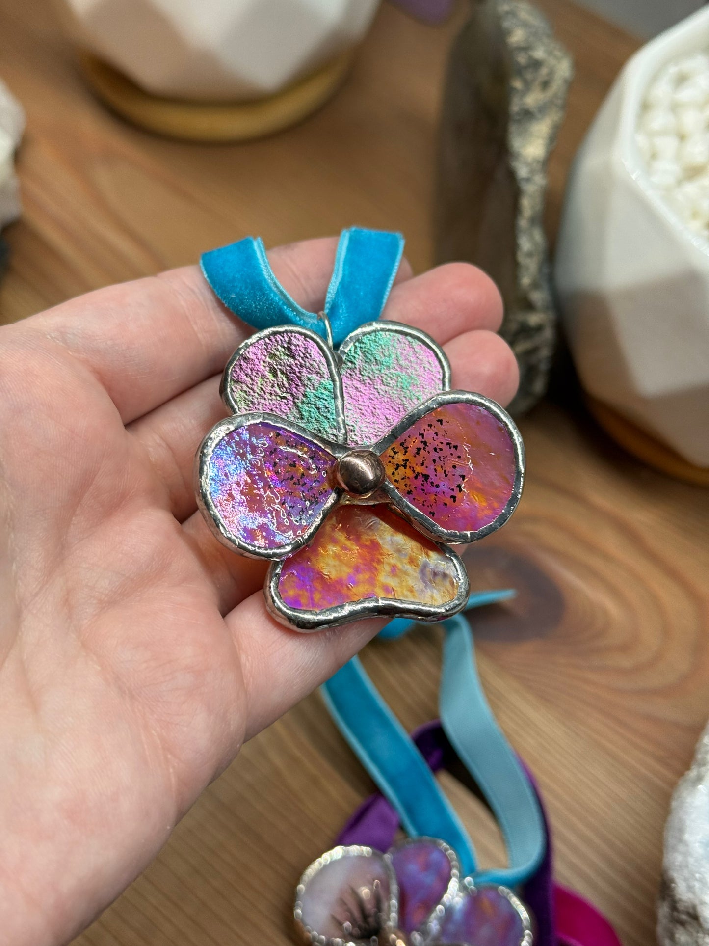 " . Pansy flower Mauve & Orange irid, Stained glass Decorative ORNAMENT, Christmas decoration, Suncatcher