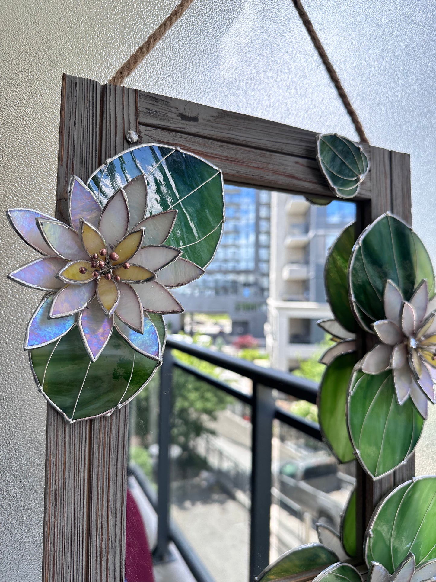 " .Water Lily Flower Mirror”, Stained glass Wedding Wall Decor, Christmas gift, Suncatcher