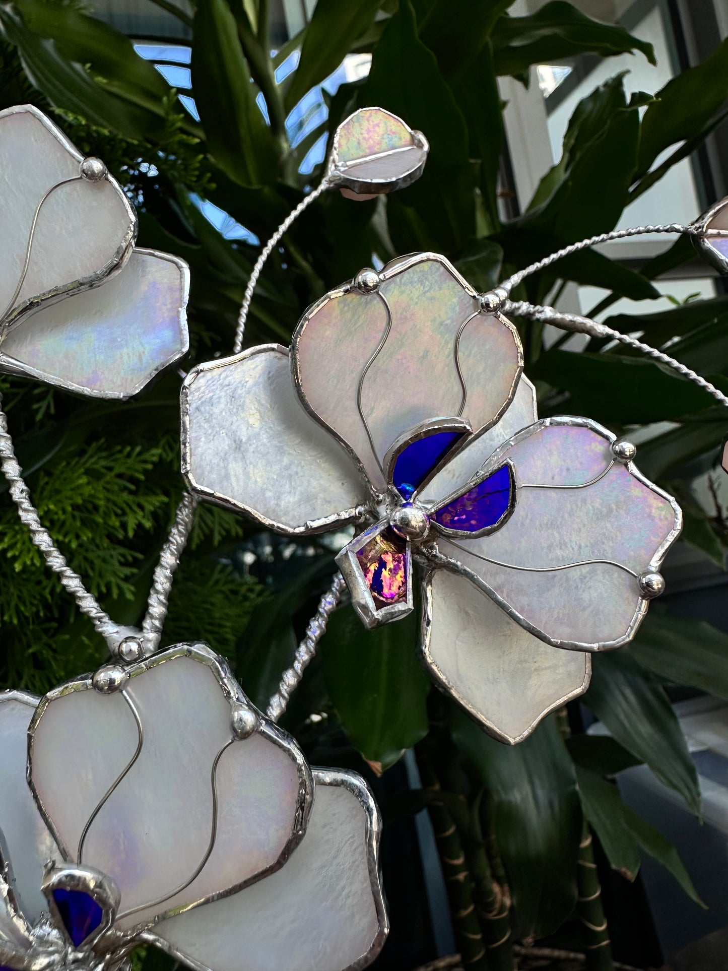 ".Orchid White Butterfly XL Iridescent ”, Stained glass tropical flower 3D, Sun catcher, Table plant decor, Garden stake, wedding decor, Christmas gift