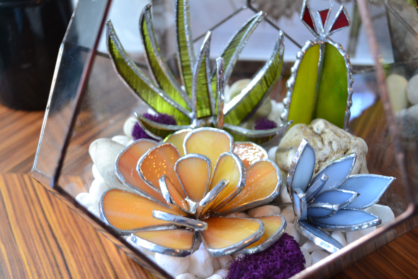 “ . Geometric glass terrarium with art glass 3D plants”